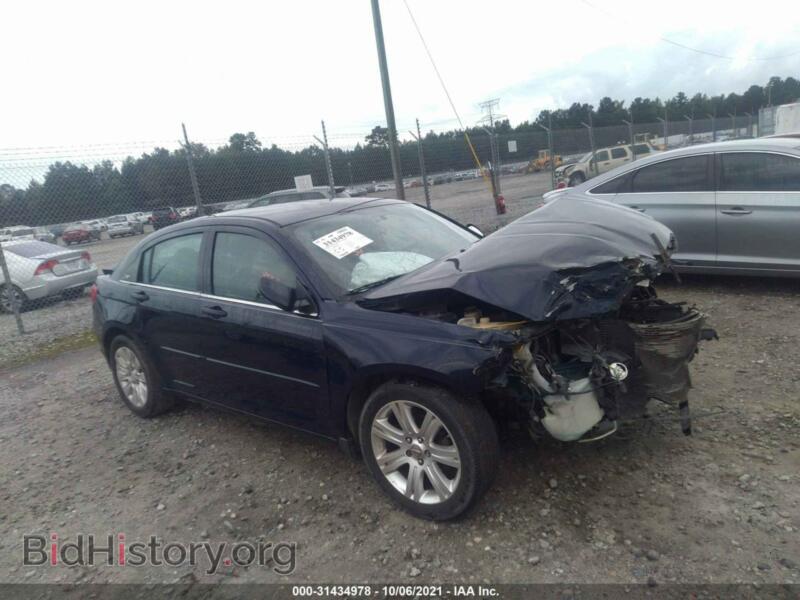 2013 Chrysler 200 Touring (VIN 1C3CCBBB6DN656330) — фото 1 из 11, IAAI, повреждение: передняя часть