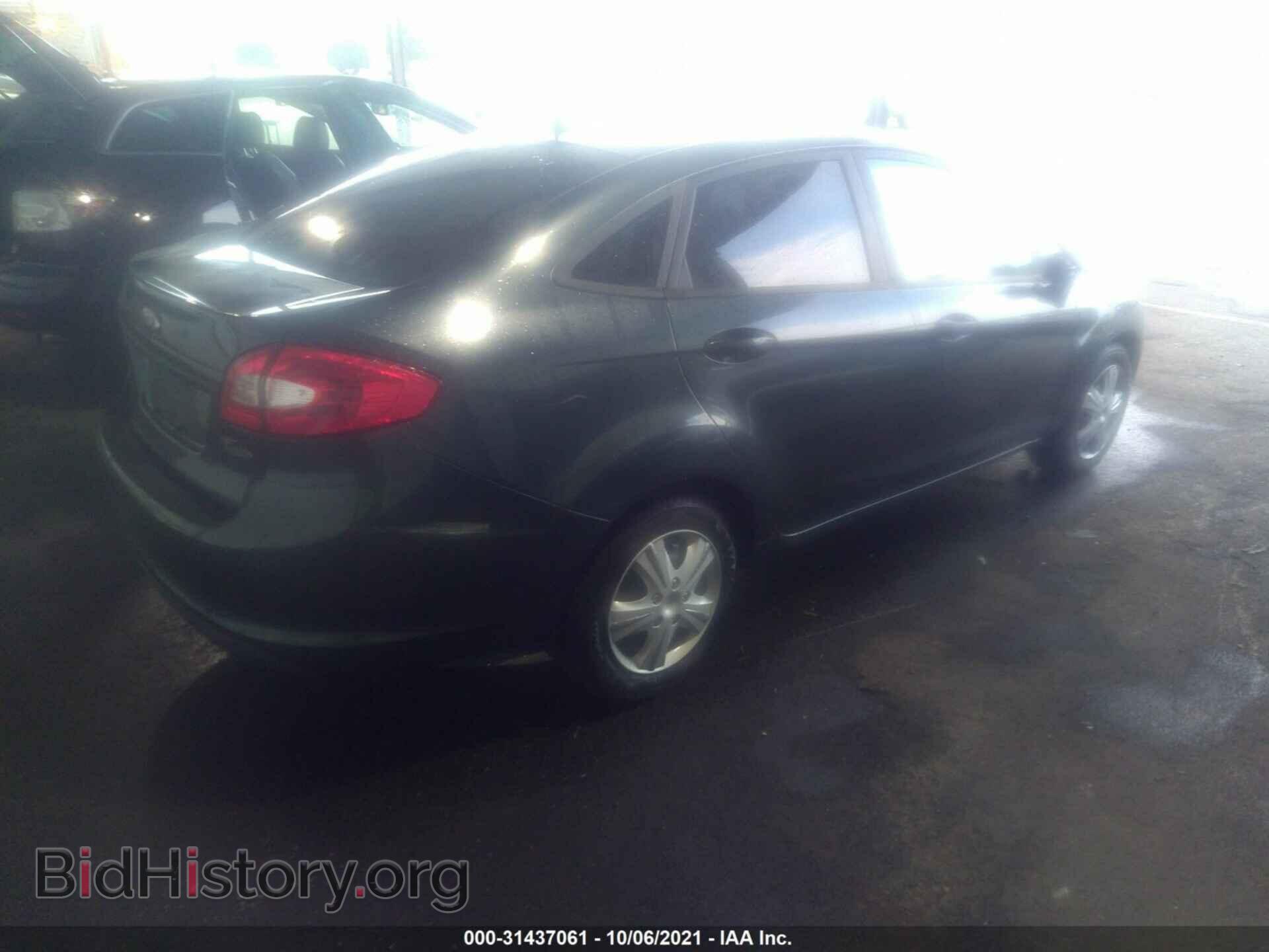 2011 FORD FIESTA - VIN: 3FADP4BJXBM181012 - Фото 4