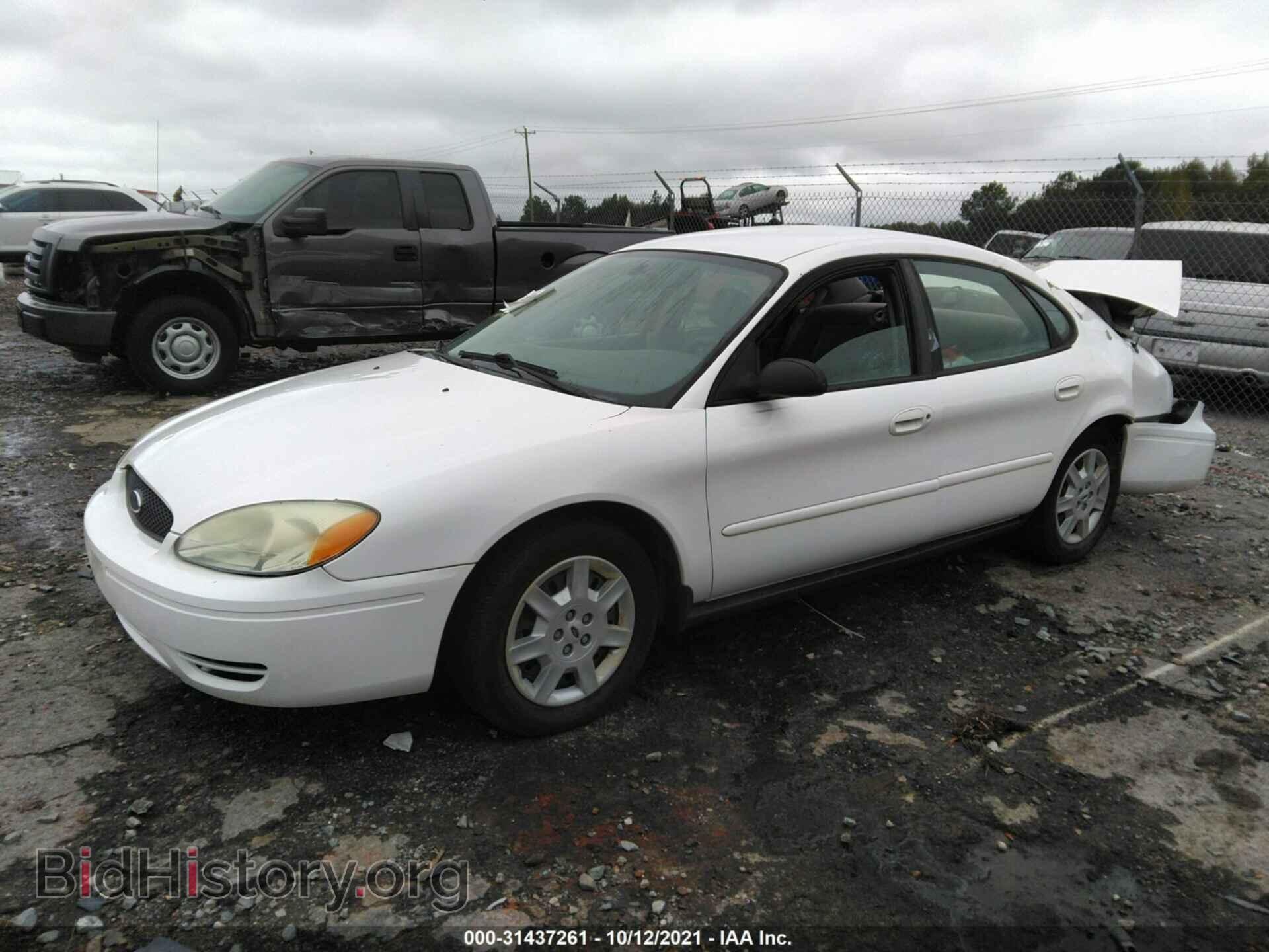 2006 FORD TAURUS - VIN: 1FAFP532X6A208735 - Фото 2