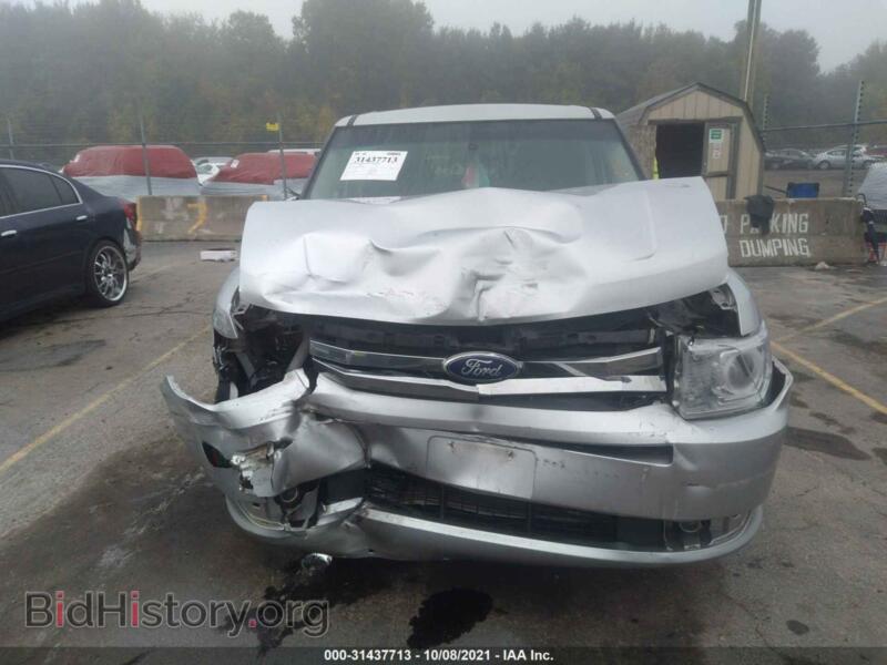 2011 Ford FLEX (VIN 2FMGK5DC4BBD36645) — photo 6 of 11