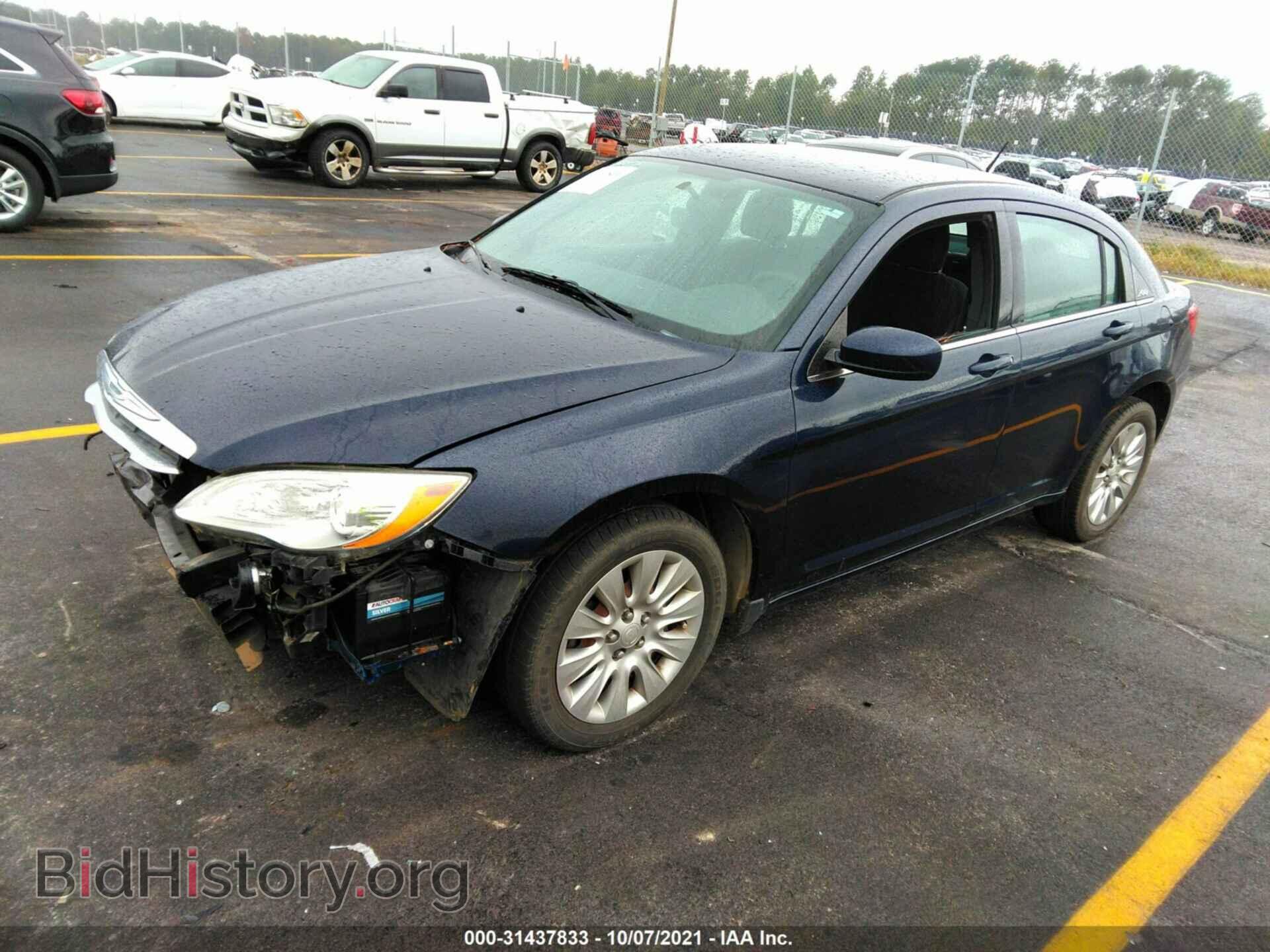 2014 CHRYSLER 200 - VIN: 1C3CCBAB2EN230167 - Фото 2
