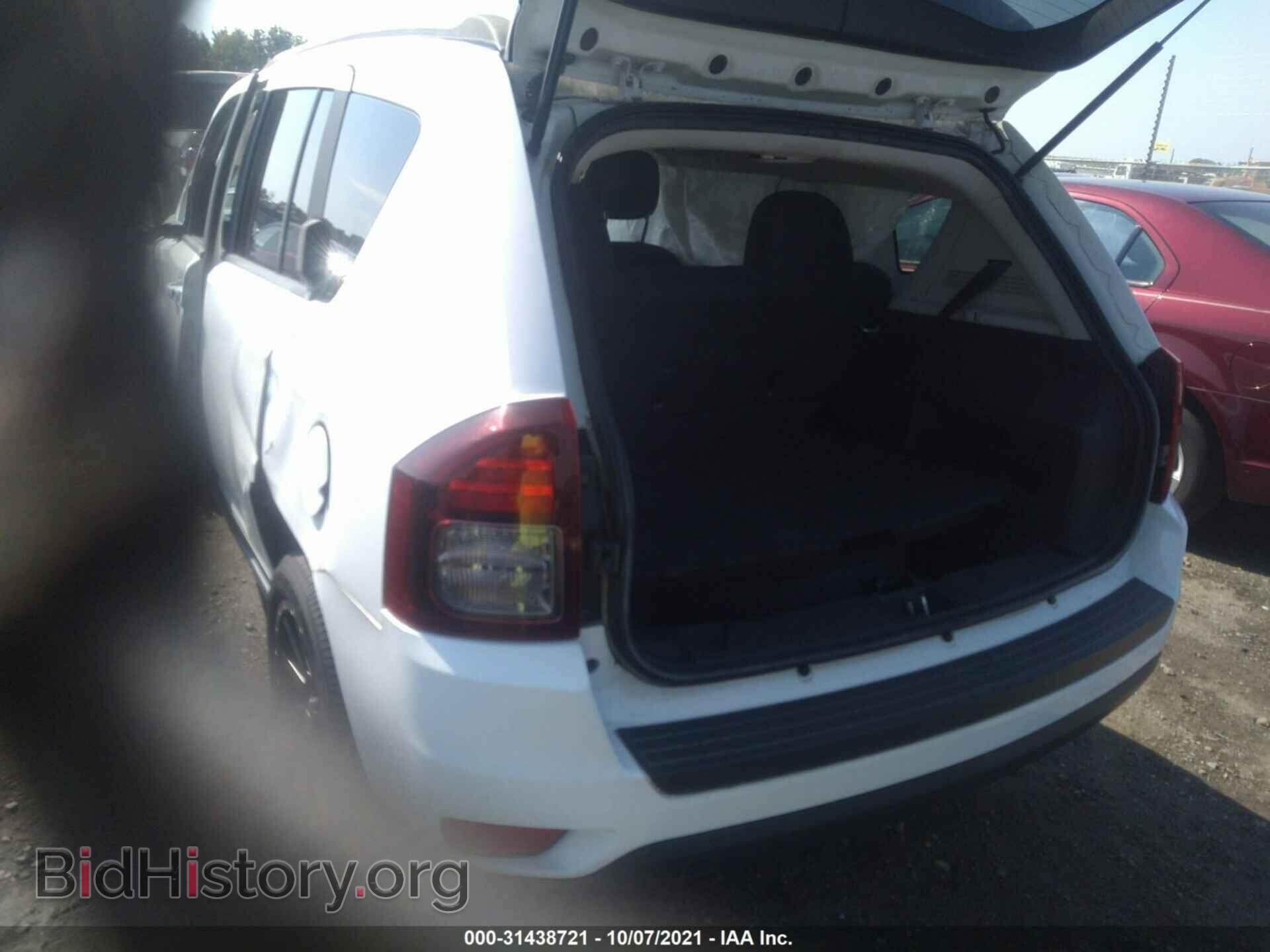 2014 JEEP COMPASS - VIN: 1C4NJCBA6ED594331 - Фото 3
