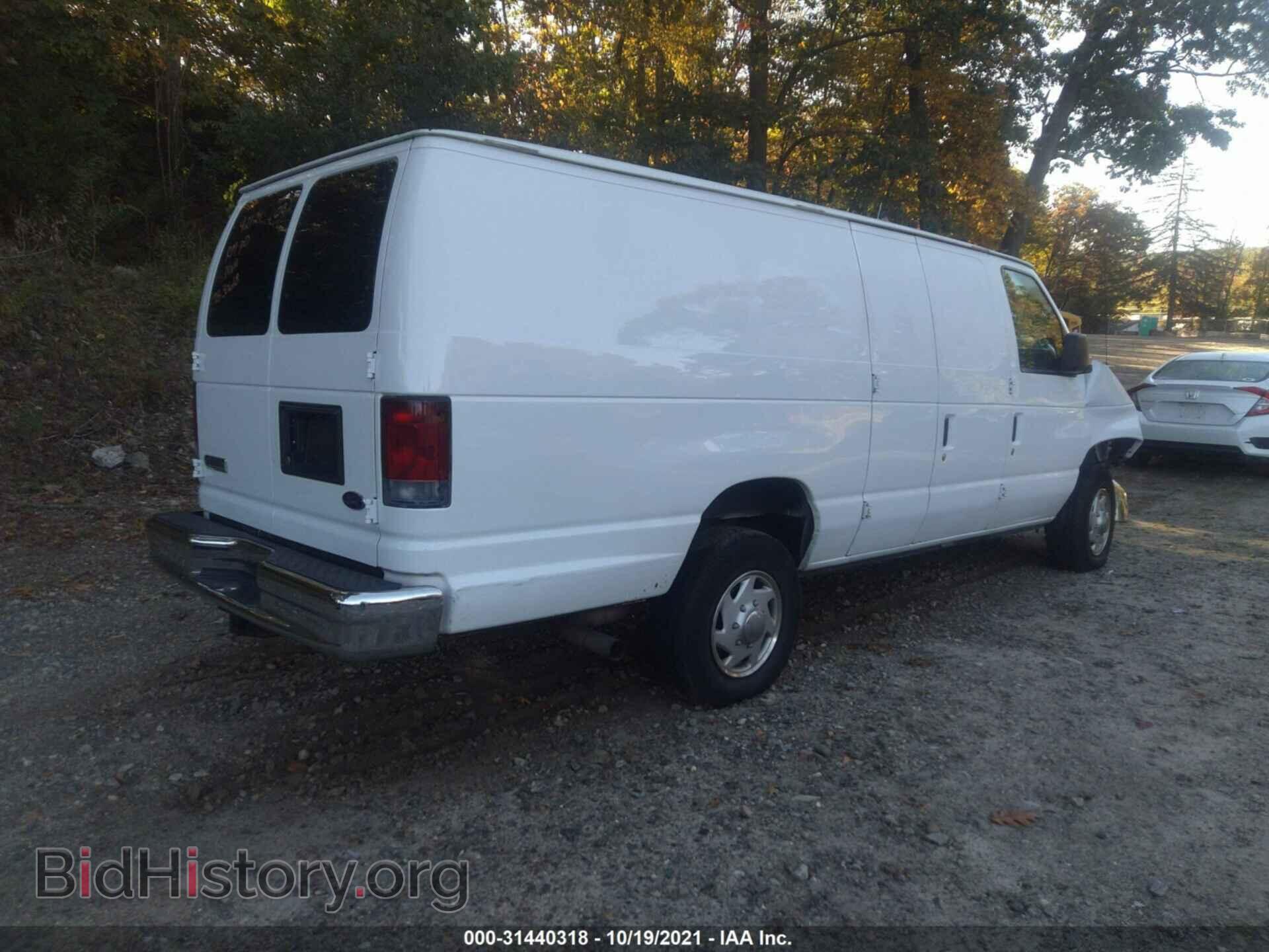 2011 FORD ECONOLINE CARGO VAN - VIN: 1FTSS3EL7BDA64104 - Фото 4