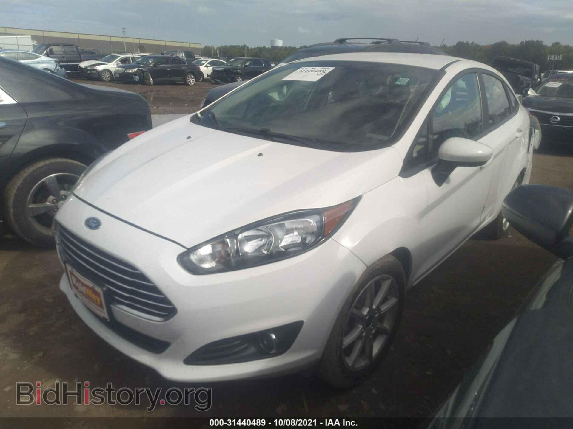 2019 FORD FIESTA - VIN: 3FADP4BJ5KM106900 - Фото 2