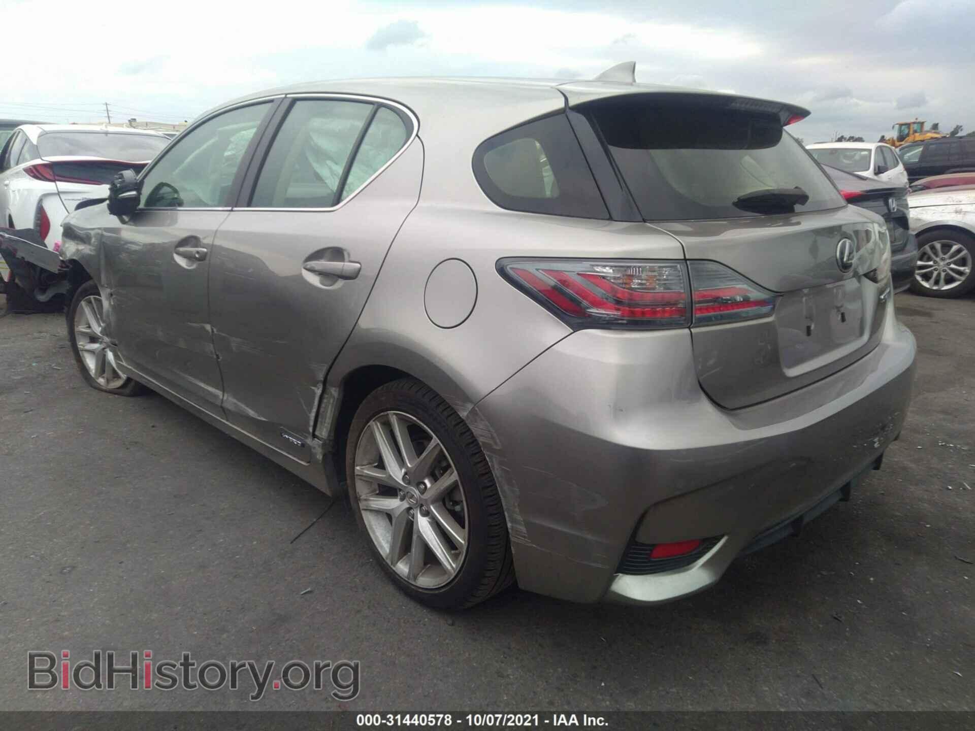 2017 LEXUS CT - VIN: JTHKD5BHXH2281820 - Фото 3