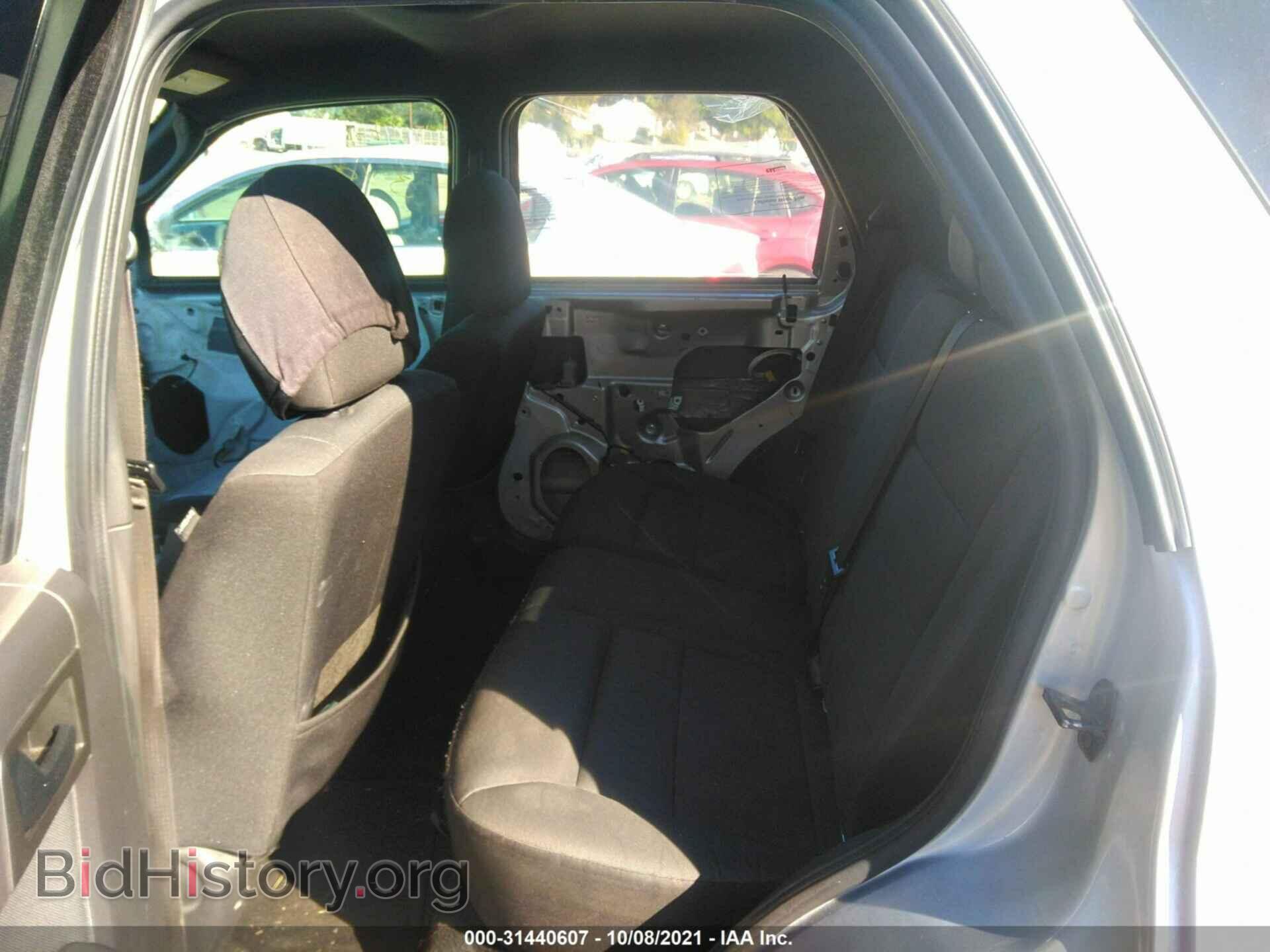 2011 FORD ESCAPE - VIN: 1FMCU9D70BKC38267 - Фото 8
