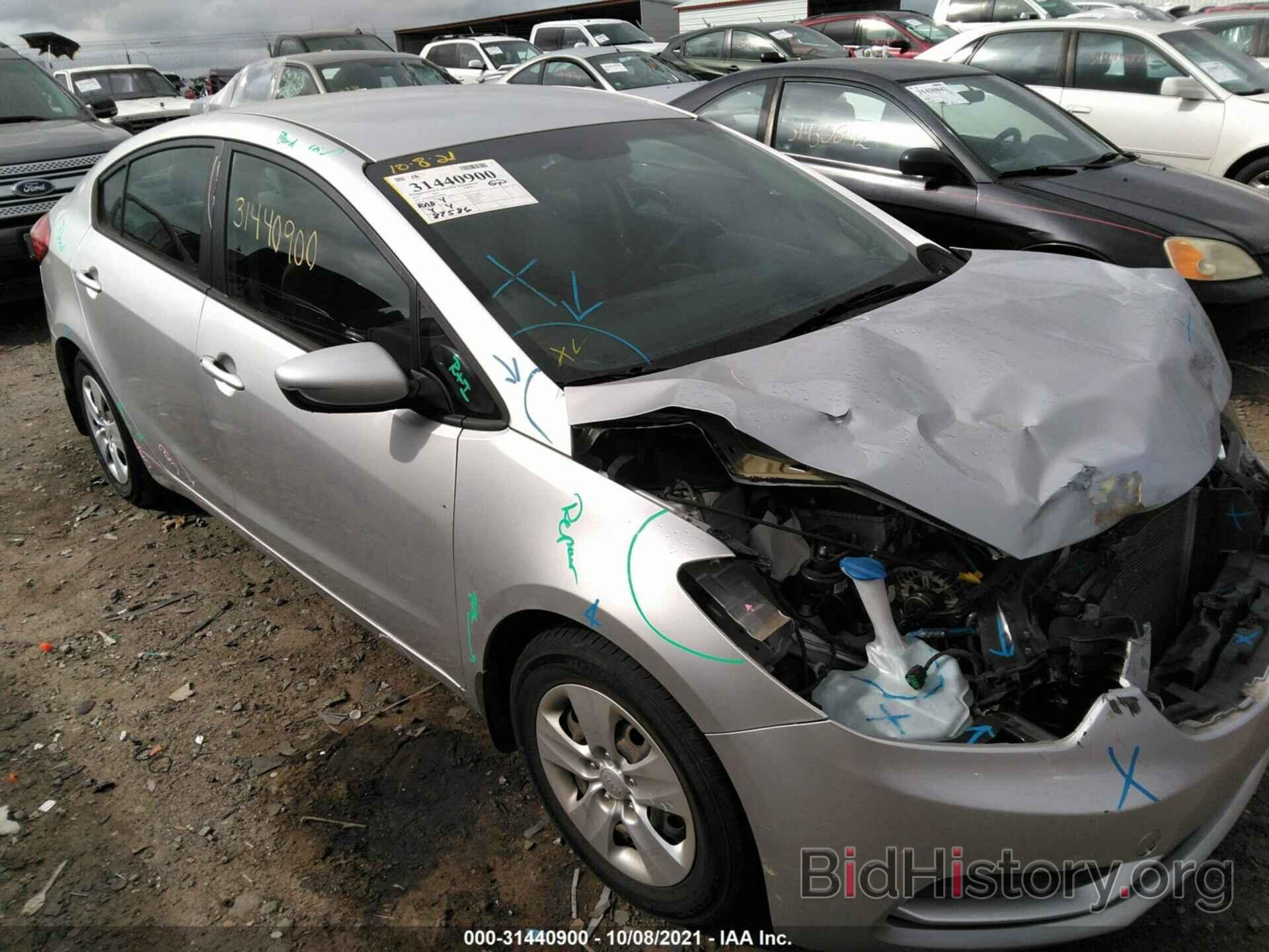 Photo KNAFK4A60F5298850 - KIA FORTE 2015