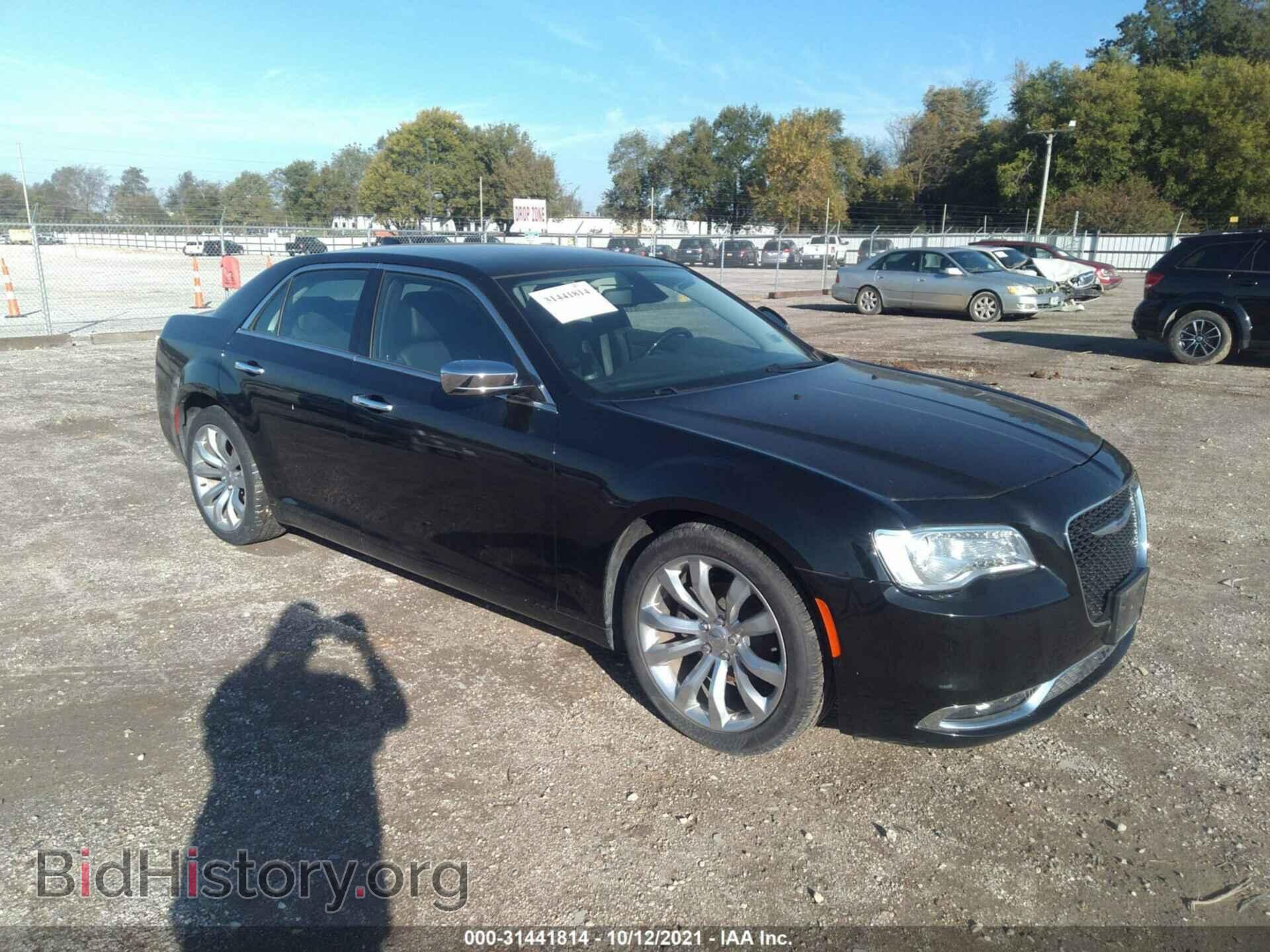 Фотография 2C3CCAEG6KH698200 - CHRYSLER 300 2019