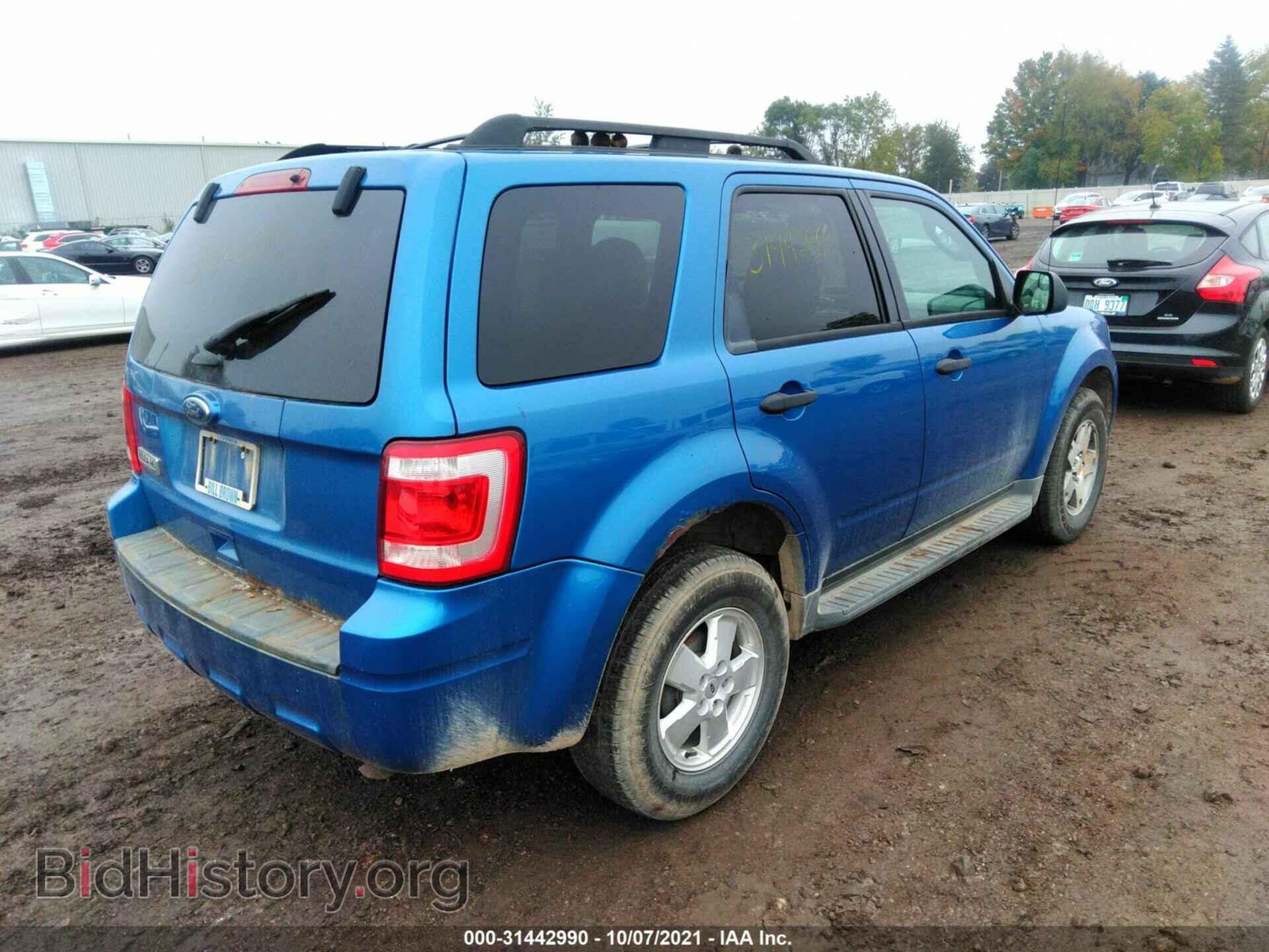 2011 FORD ESCAPE - VIN: 1FMCU0D79BKB00514 - Фото 4