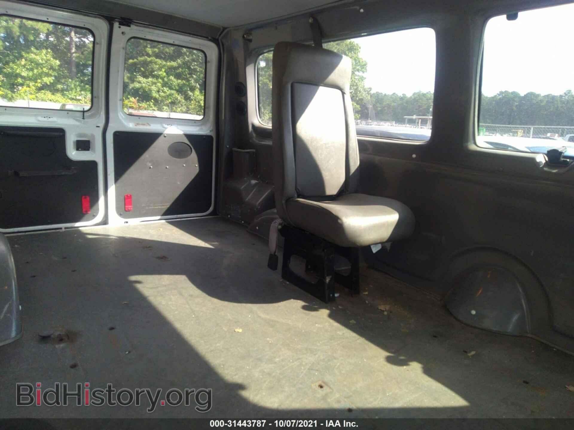 2010 FORD ECONOLINE CARGO VAN - VIN: 1FTNE2EL1ADA98441 - Фото 8