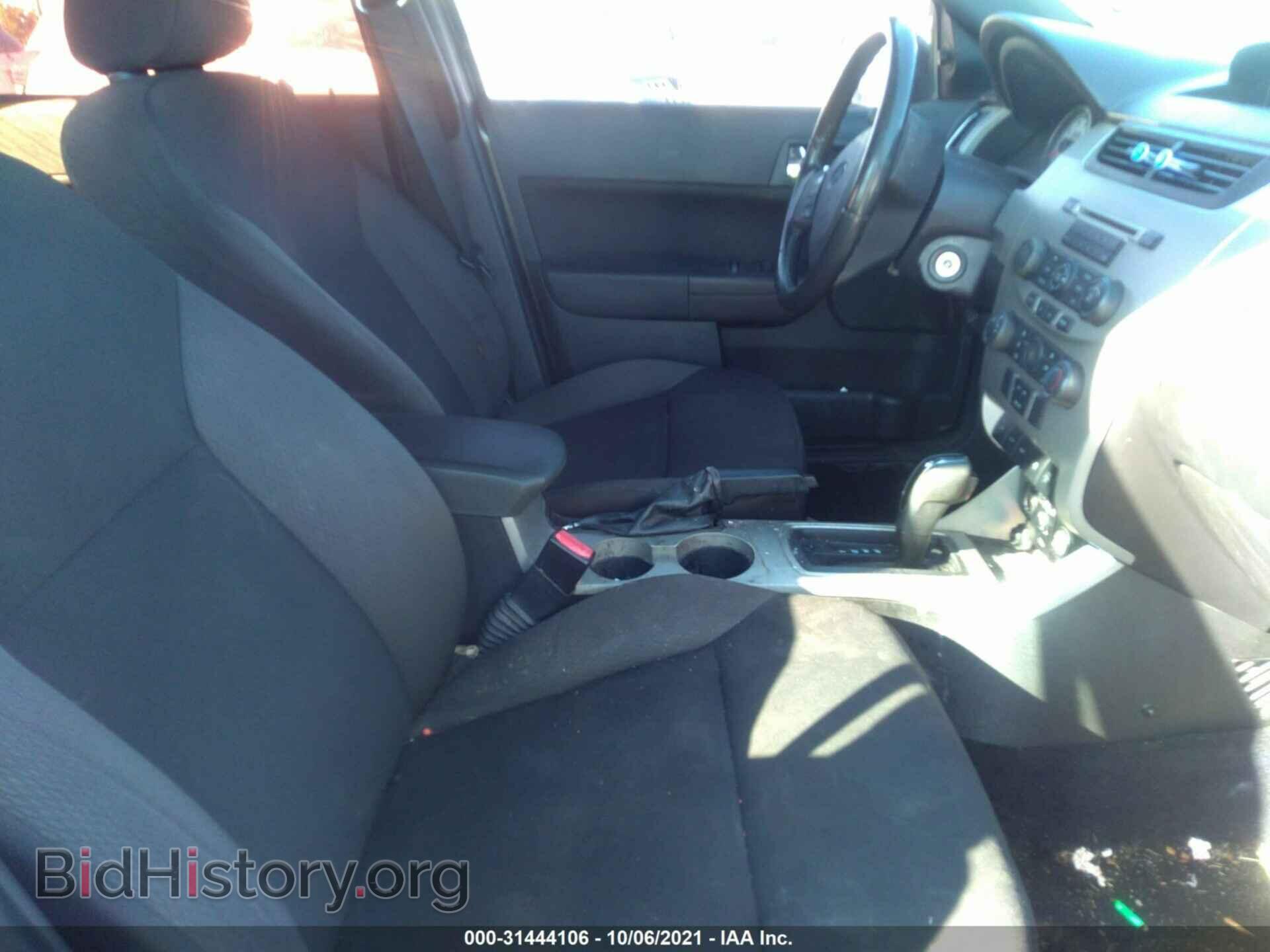 2011 FORD FOCUS - VIN: 1FAHP3GN4BW151706 - Photo 5