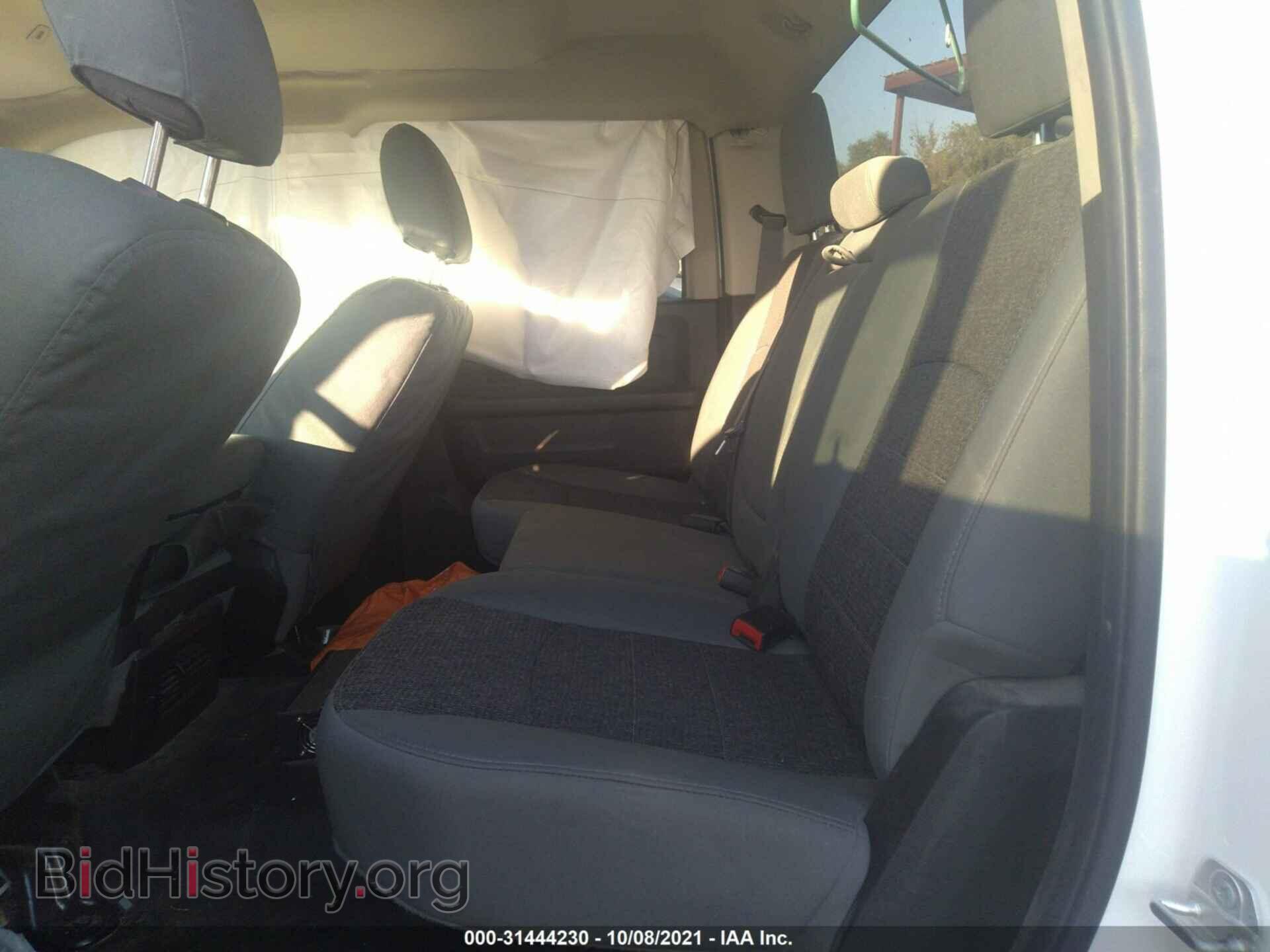 2019 RAM 1500 CLASSIC - VIN: 1C6RR7ST2KS645082 - Фото 8