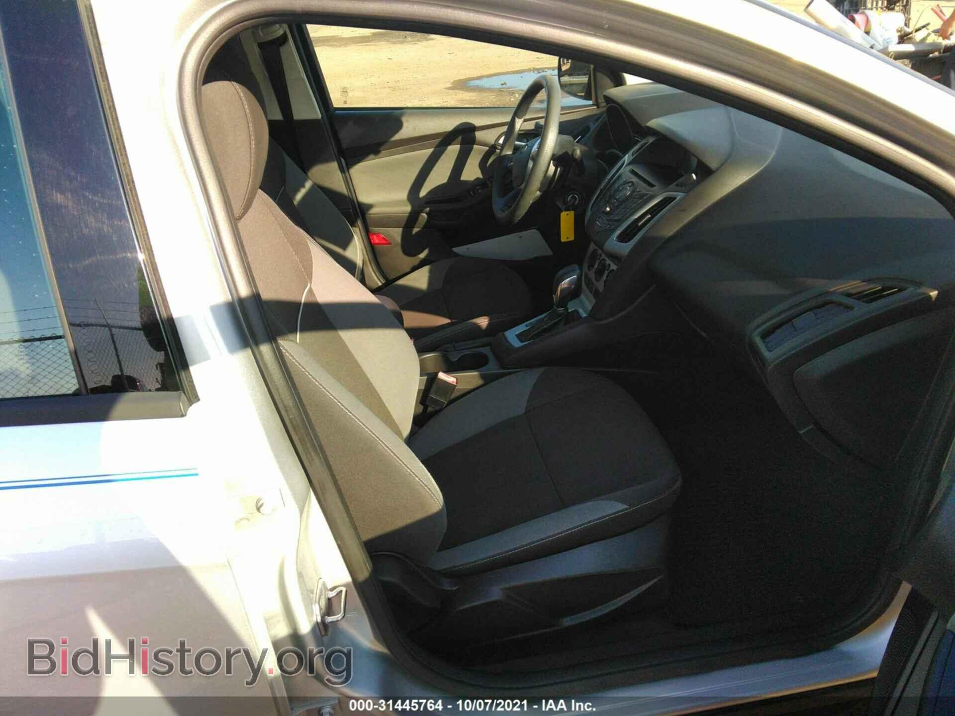 2012 FORD FOCUS - VIN: 1FAHP3F25CL390935 - Photo 5