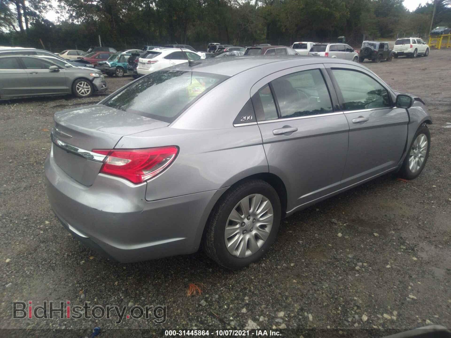2014 CHRYSLER 200 - VIN: 1C3CCBAB2EN211621 - Photo 4