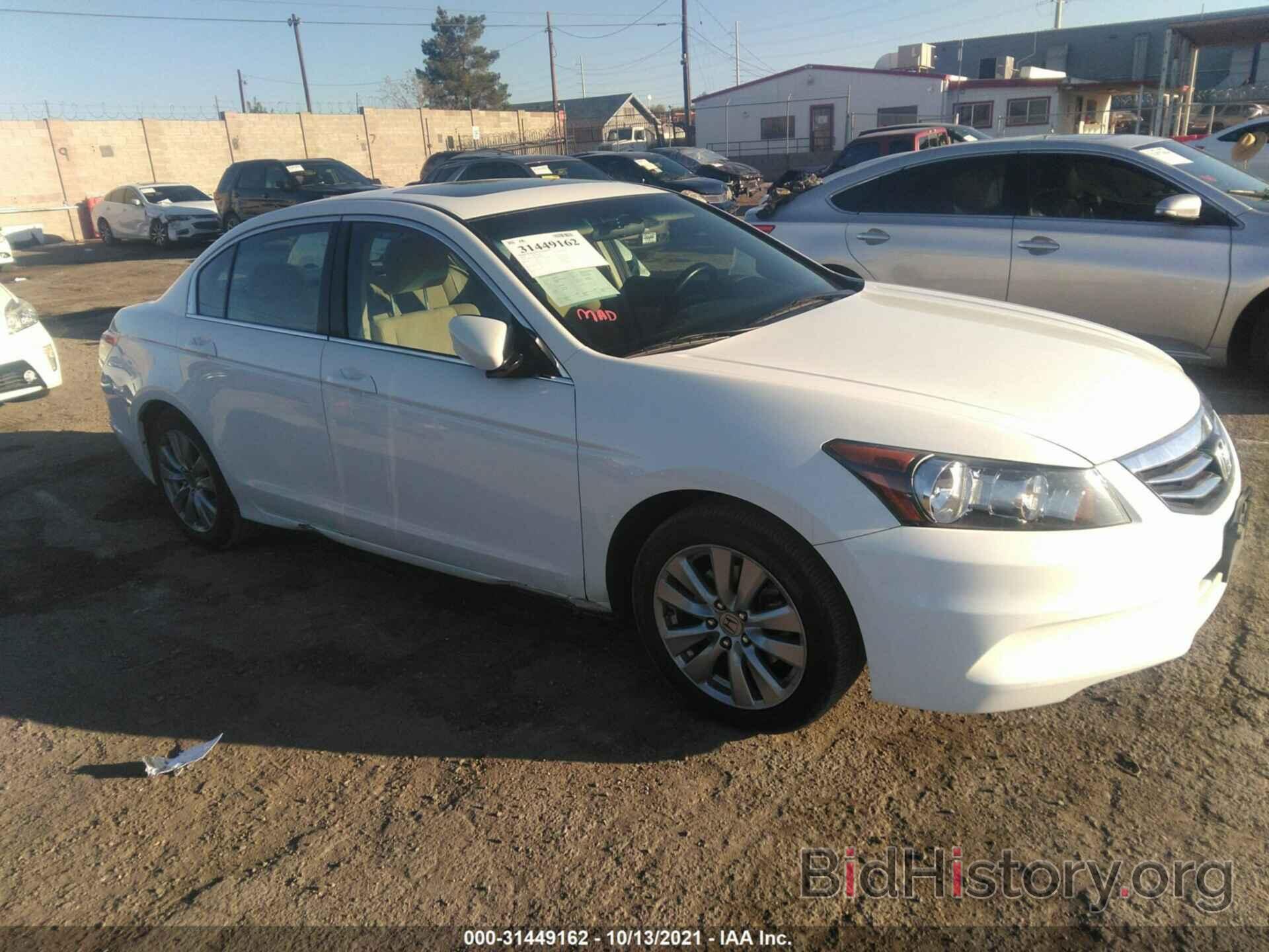 Photo 1HGCP2F76CA018642 - HONDA ACCORD SDN 2012