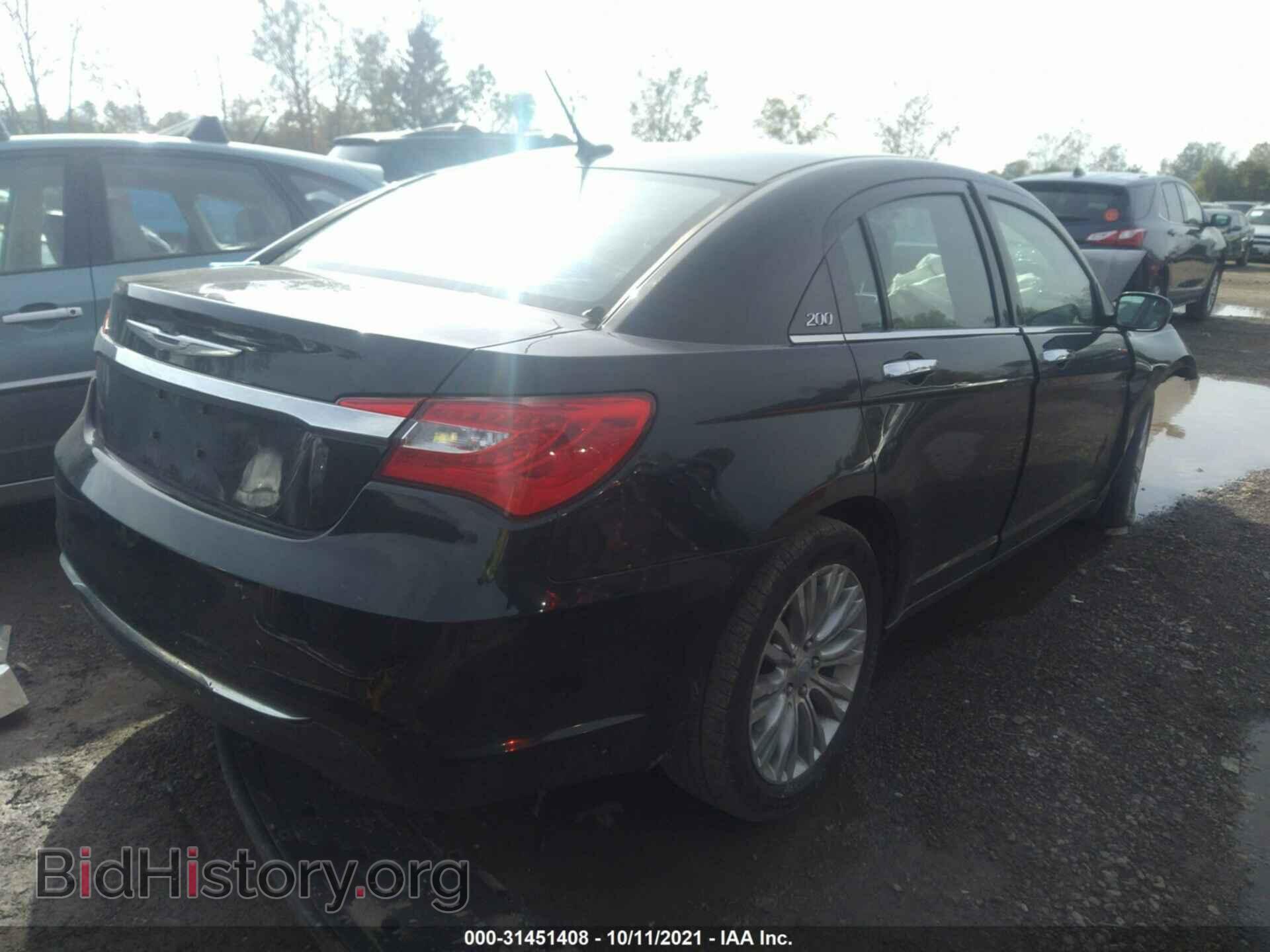 2013 CHRYSLER 200 - VIN: 1C3CCBCG4DN520871 - Фото 4