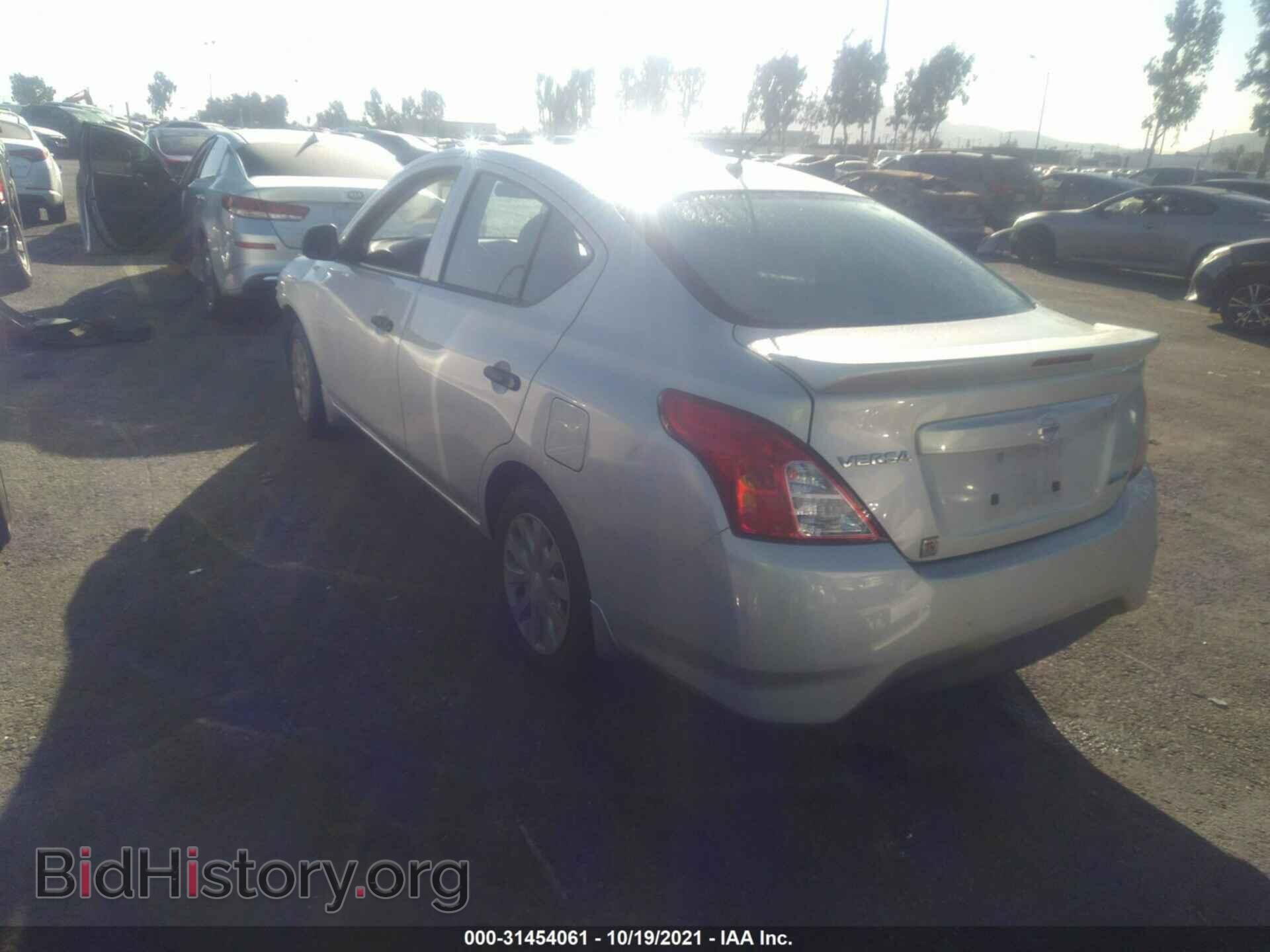 2015 NISSAN VERSA - VIN: 3N1CN7AP2FL953293 - Photo 3