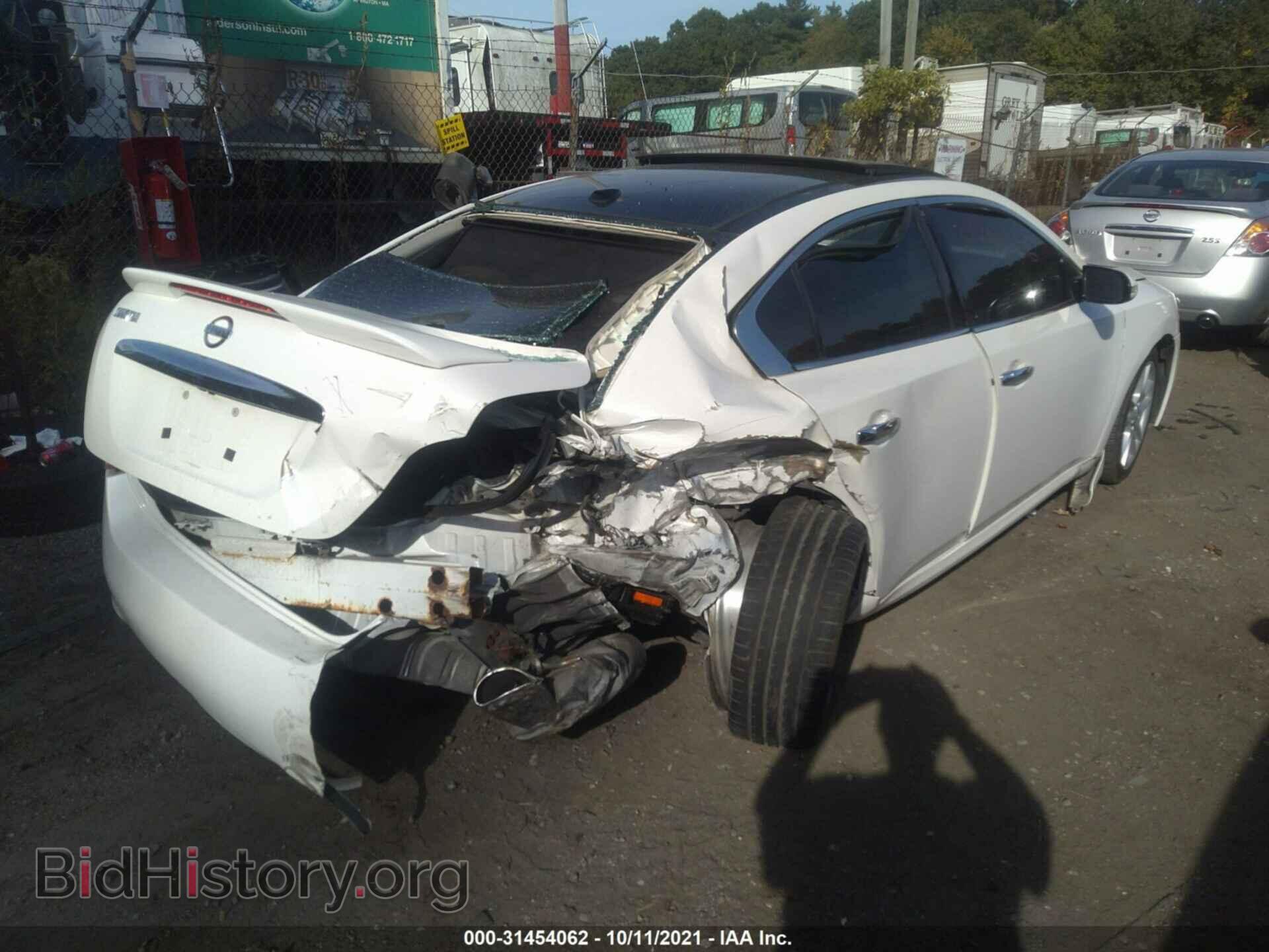 2011 NISSAN MAXIMA - VIN: 1N4AA5AP4BC859402 - Фото 4