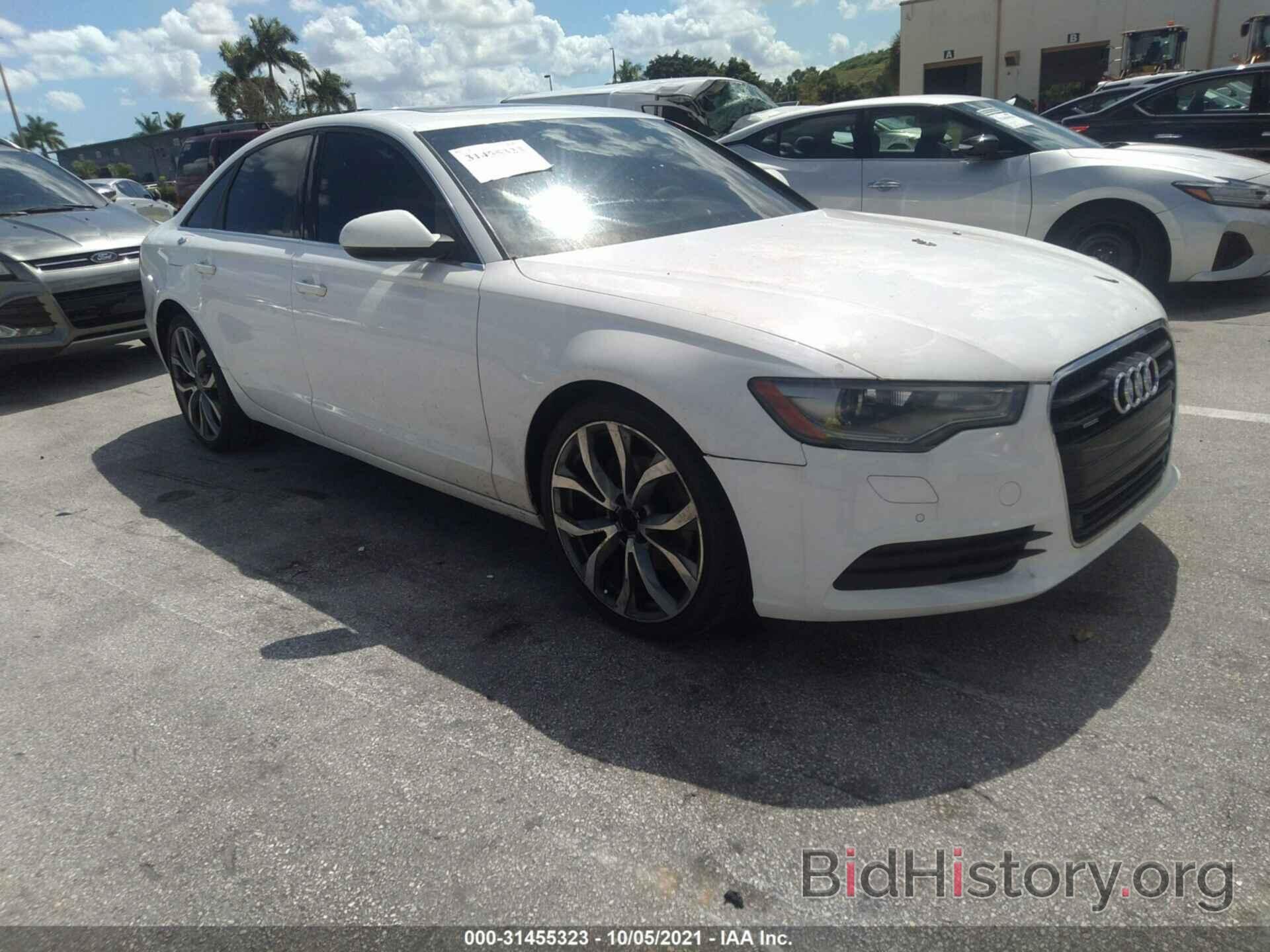 Photo WAUGFAFC1DN036032 - AUDI A6 2013