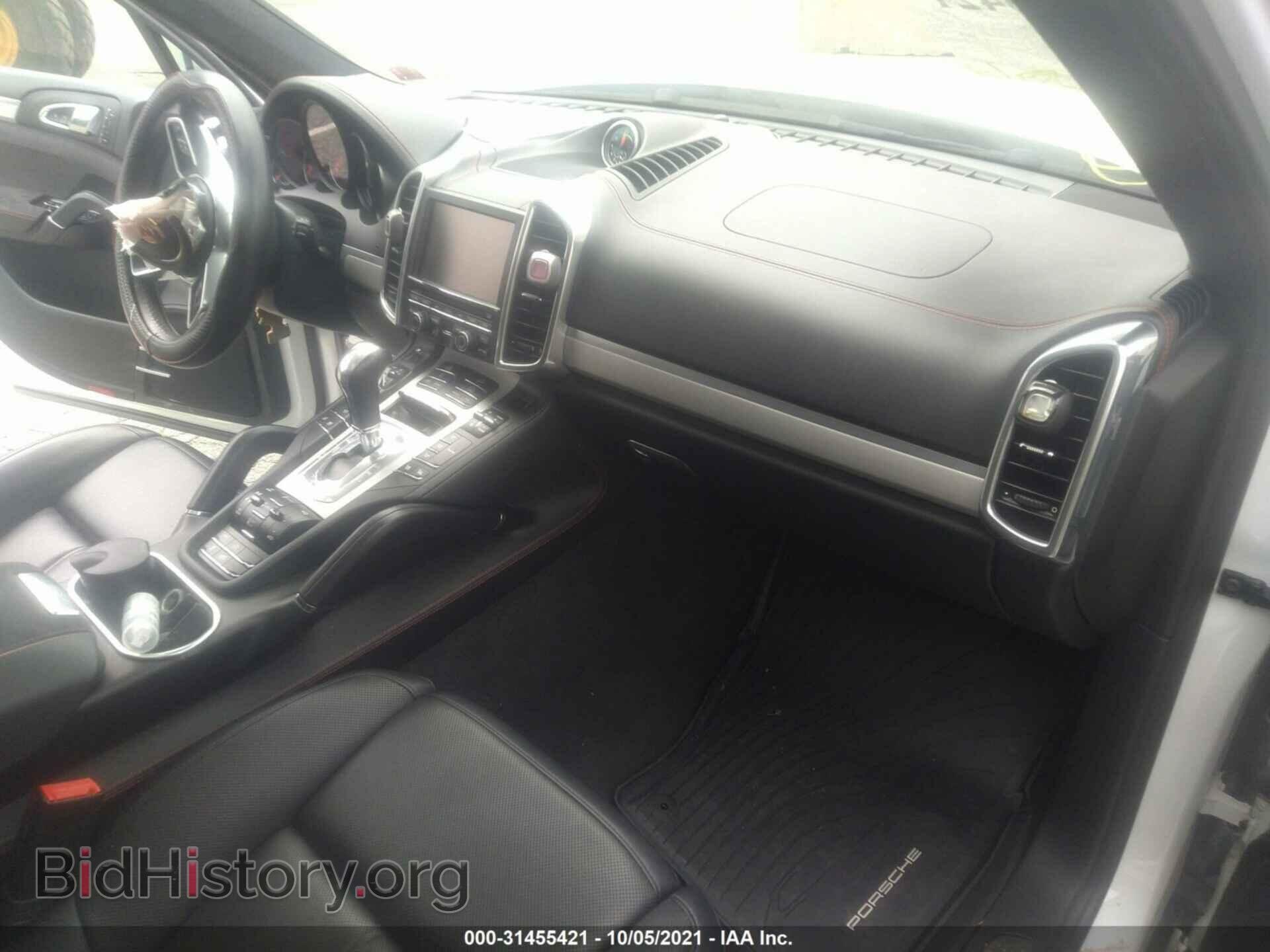 2016 PORSCHE CAYENNE - VIN: WP1AD2A20GLA71601 - Фото 5