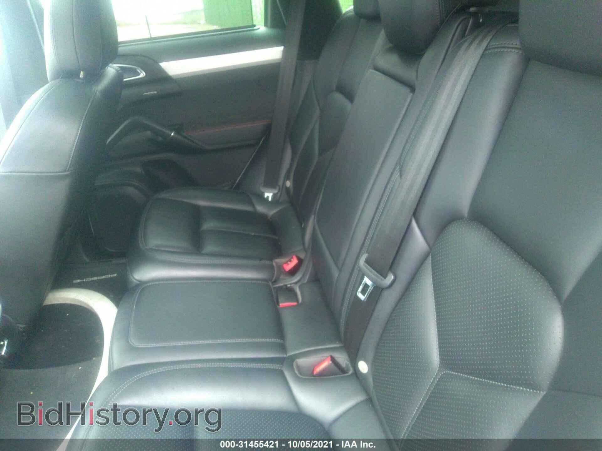 2016 PORSCHE CAYENNE - VIN: WP1AD2A20GLA71601 - Фото 8