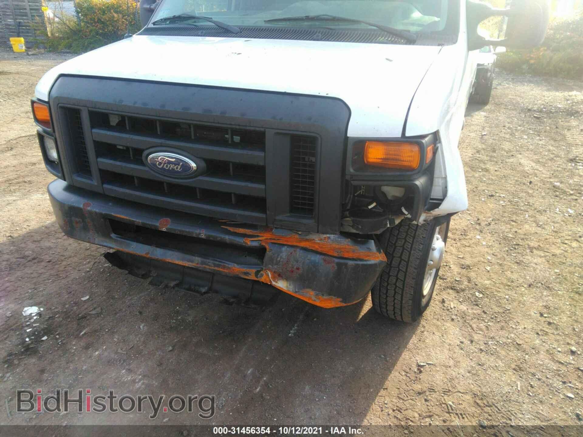 2013 FORD ECONOLINE CARGO VAN - VIN: 1FTNE2EW9DDA22755 - Фото 6