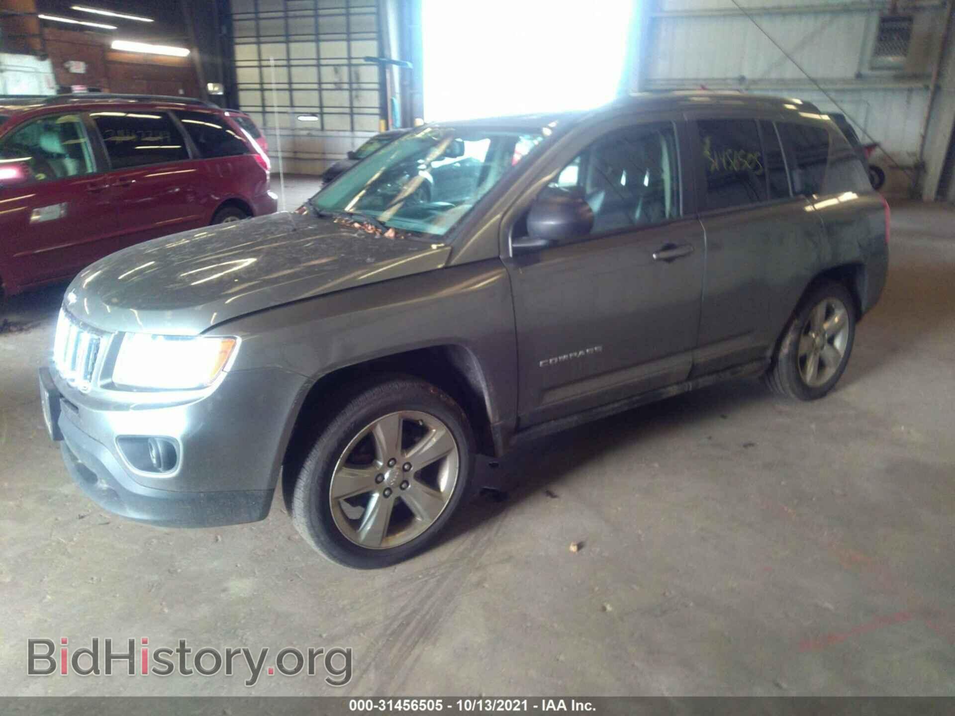 2011 JEEP COMPASS - VIN: 1J4NF5FB6BD275209 - Фото 2