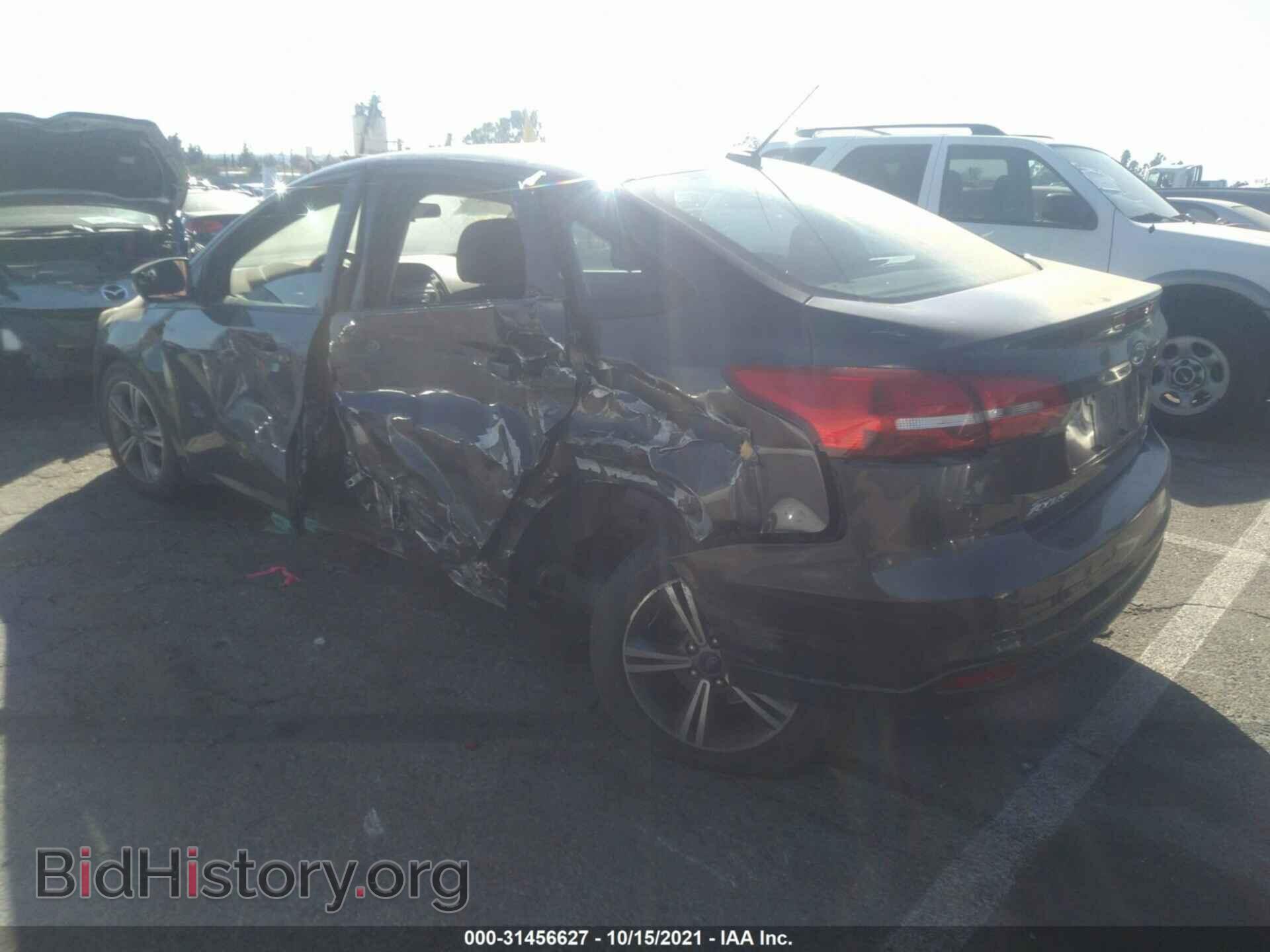 2017 FORD FOCUS - VIN: 1FADP3FE4HL290132 - Фото 3