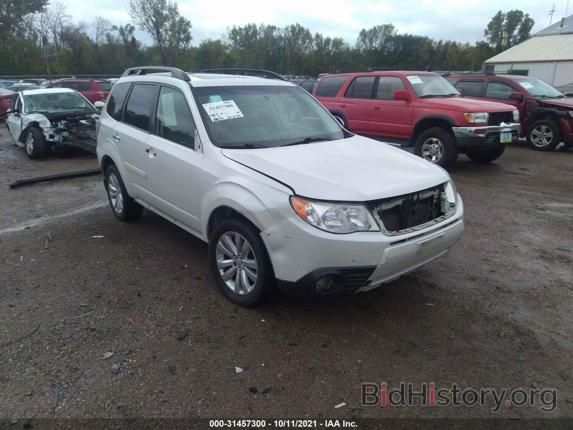 Photo JF2SHADC4DH400941 - SUBARU FORESTER 2013