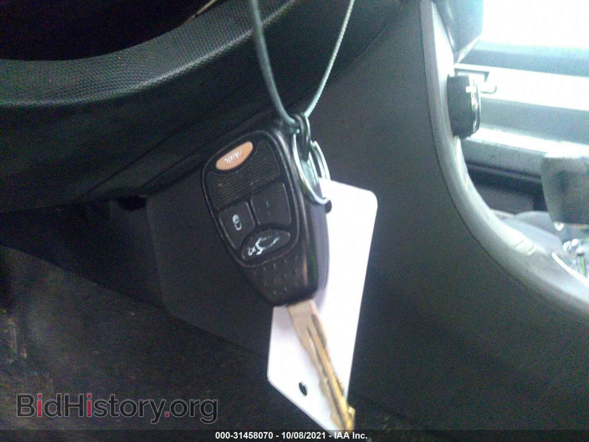 2010 CHRYSLER SEBRING - VIN: 1C3CC4FB8AN148474 - Фото 11