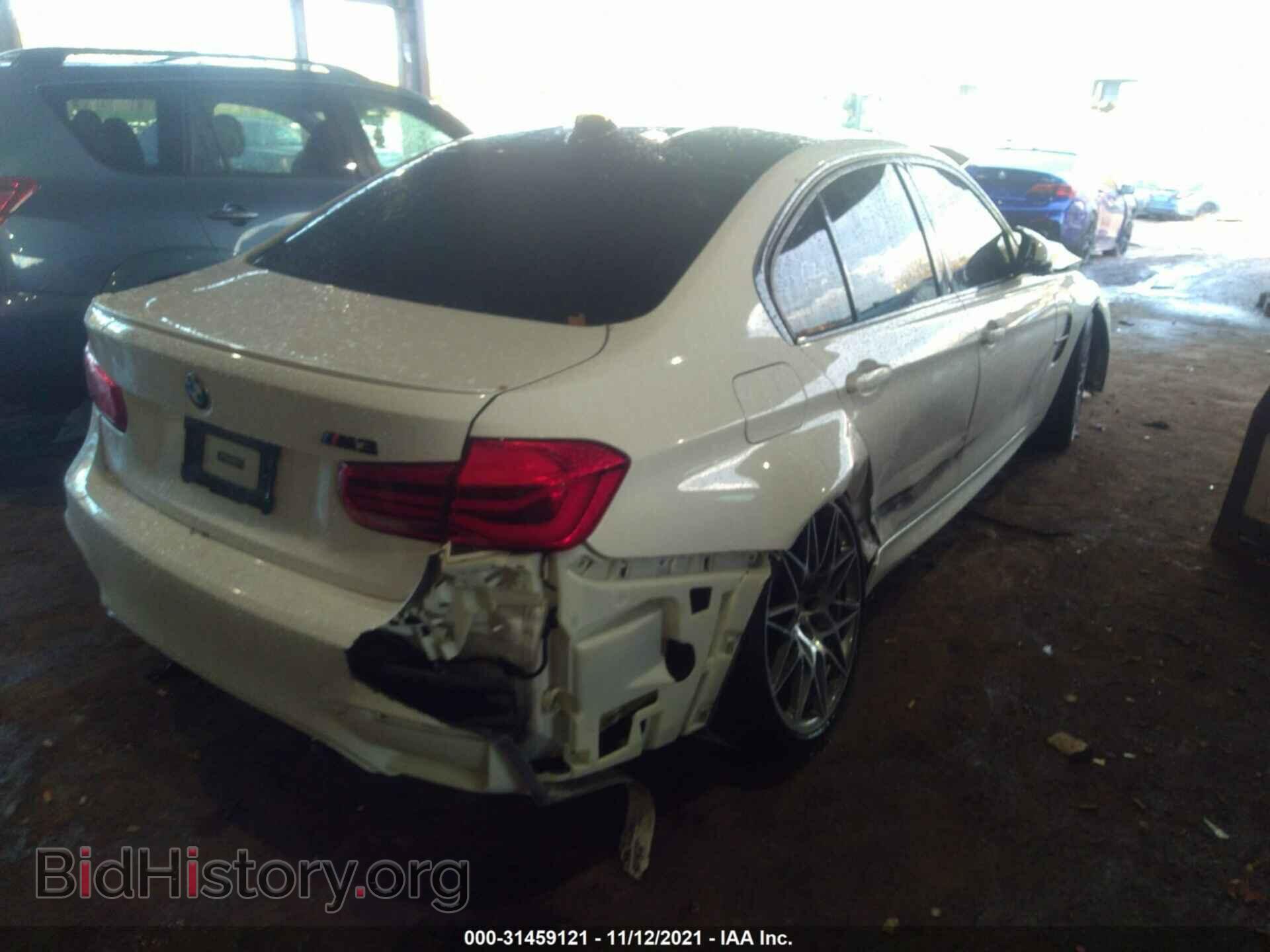2017 BMW M3 - VIN: WBS8M9C35H5G84877 - Фото 4
