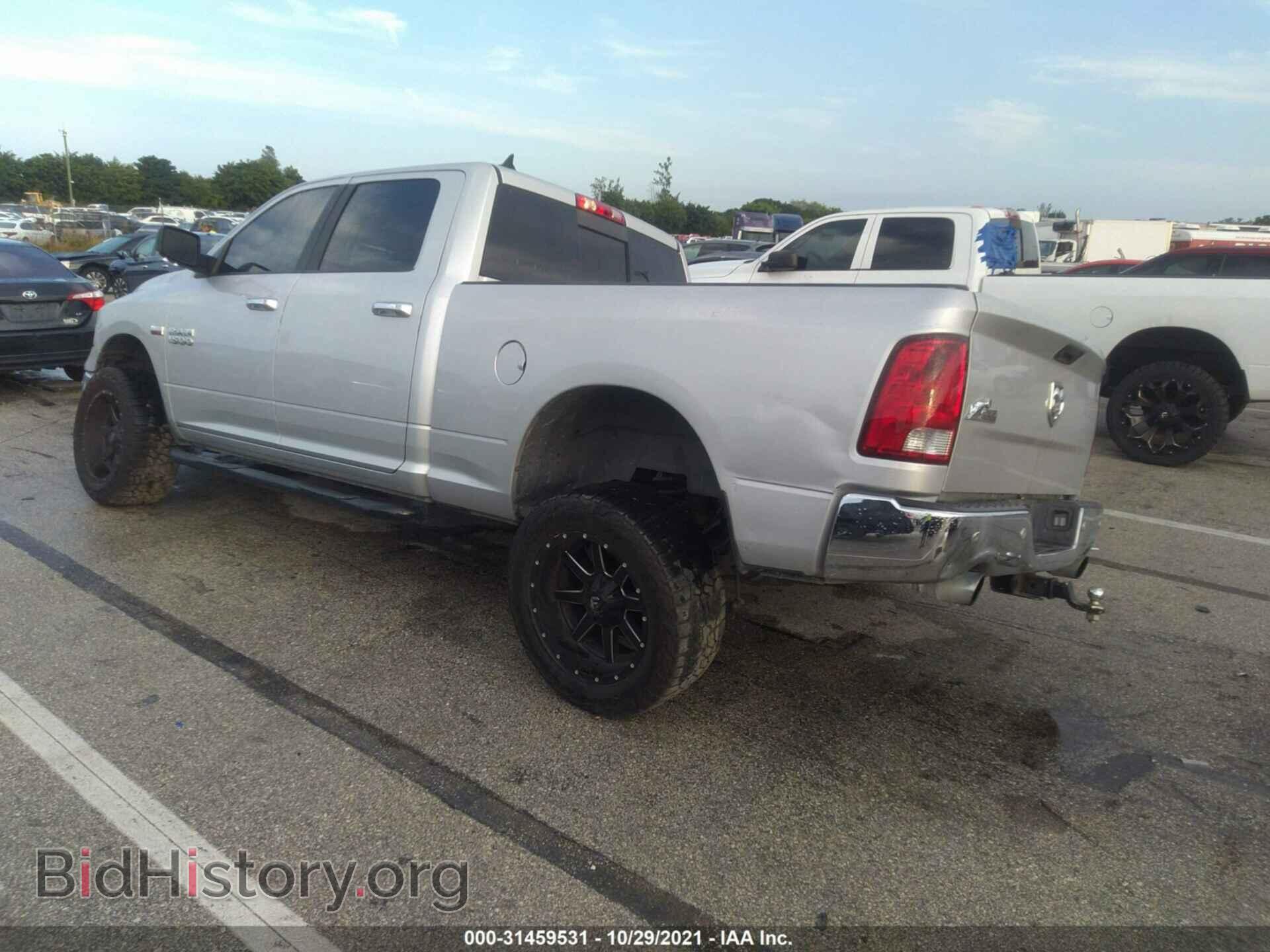 2018 RAM 1500 - VIN: 1C6RR6TT8JS285520 - Фото 3