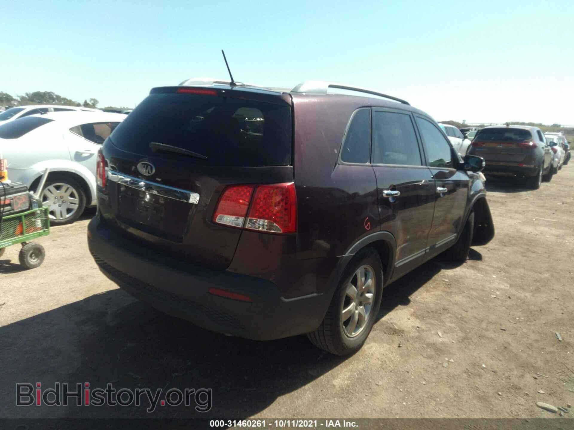 2012 KIA SORENTO - VIN: 5XYKT4A67CG195278 - Фото 4