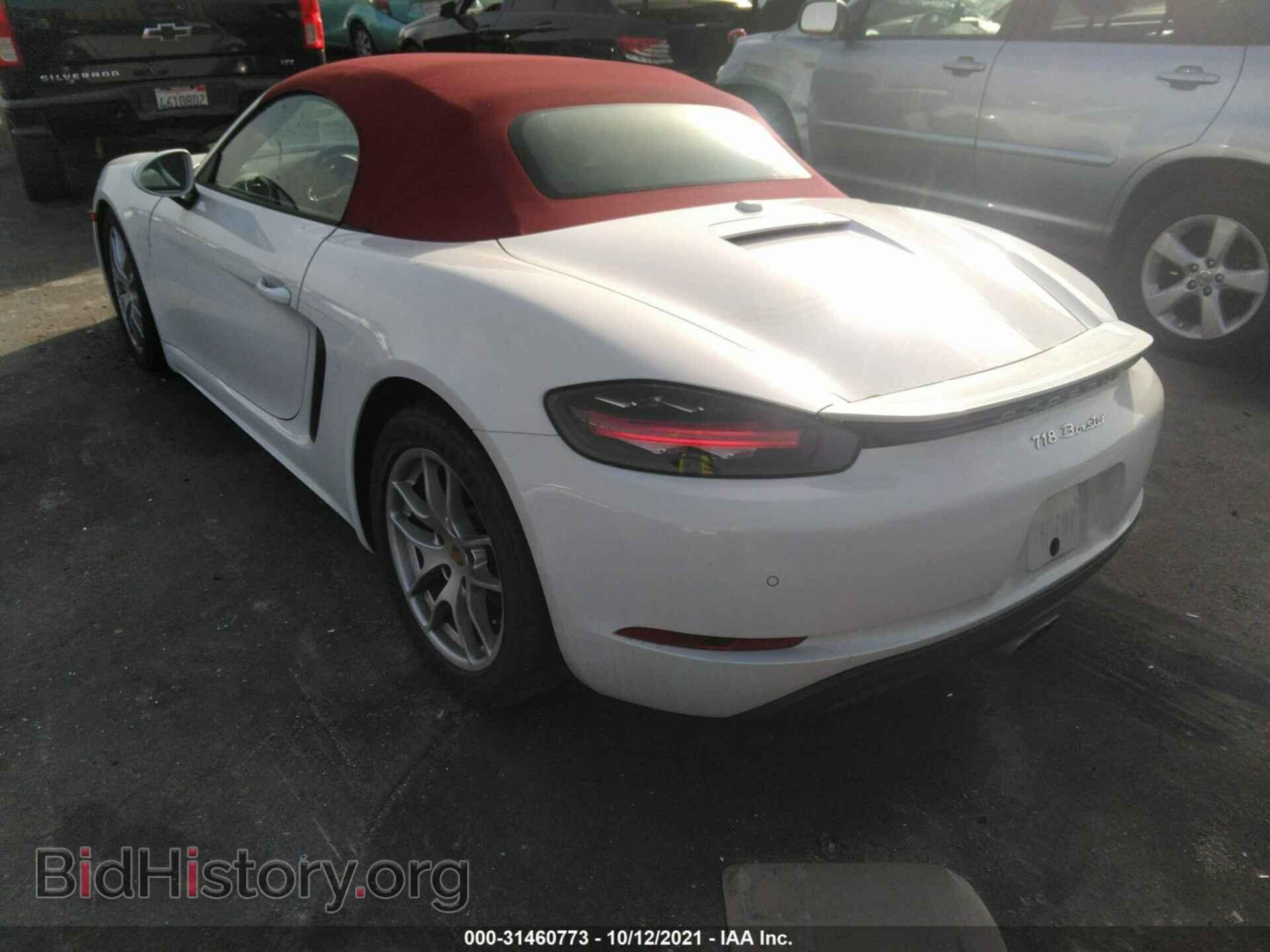 2018 PORSCHE 718 BOXSTER - VIN: WP0CA2A83JS210320 - Фото 3