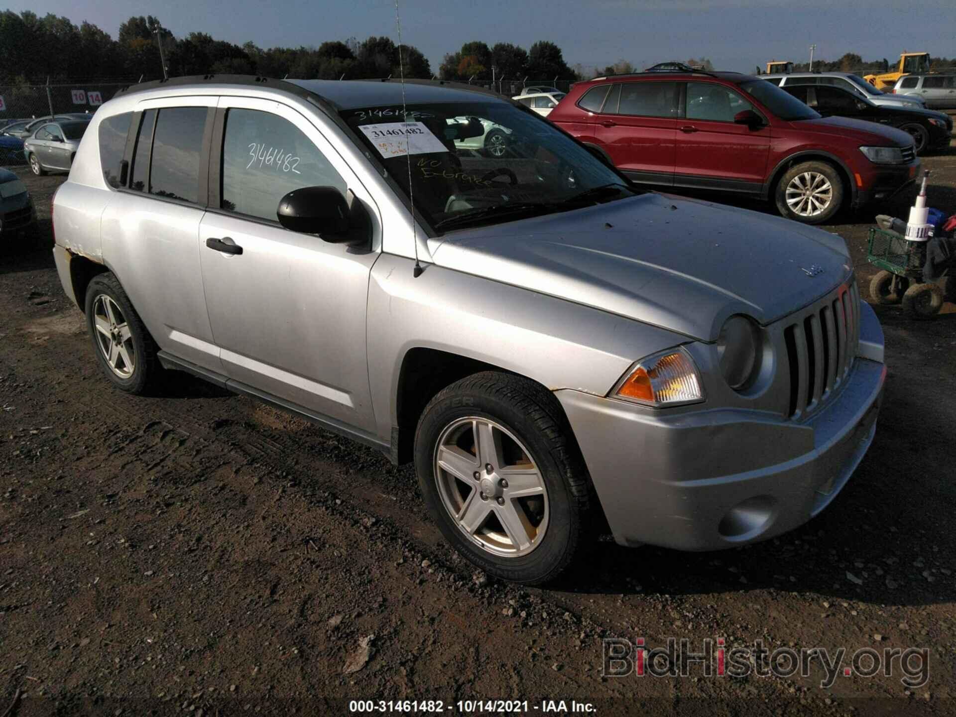 Photo 1J8FF47WX7D377893 - JEEP COMPASS 2007