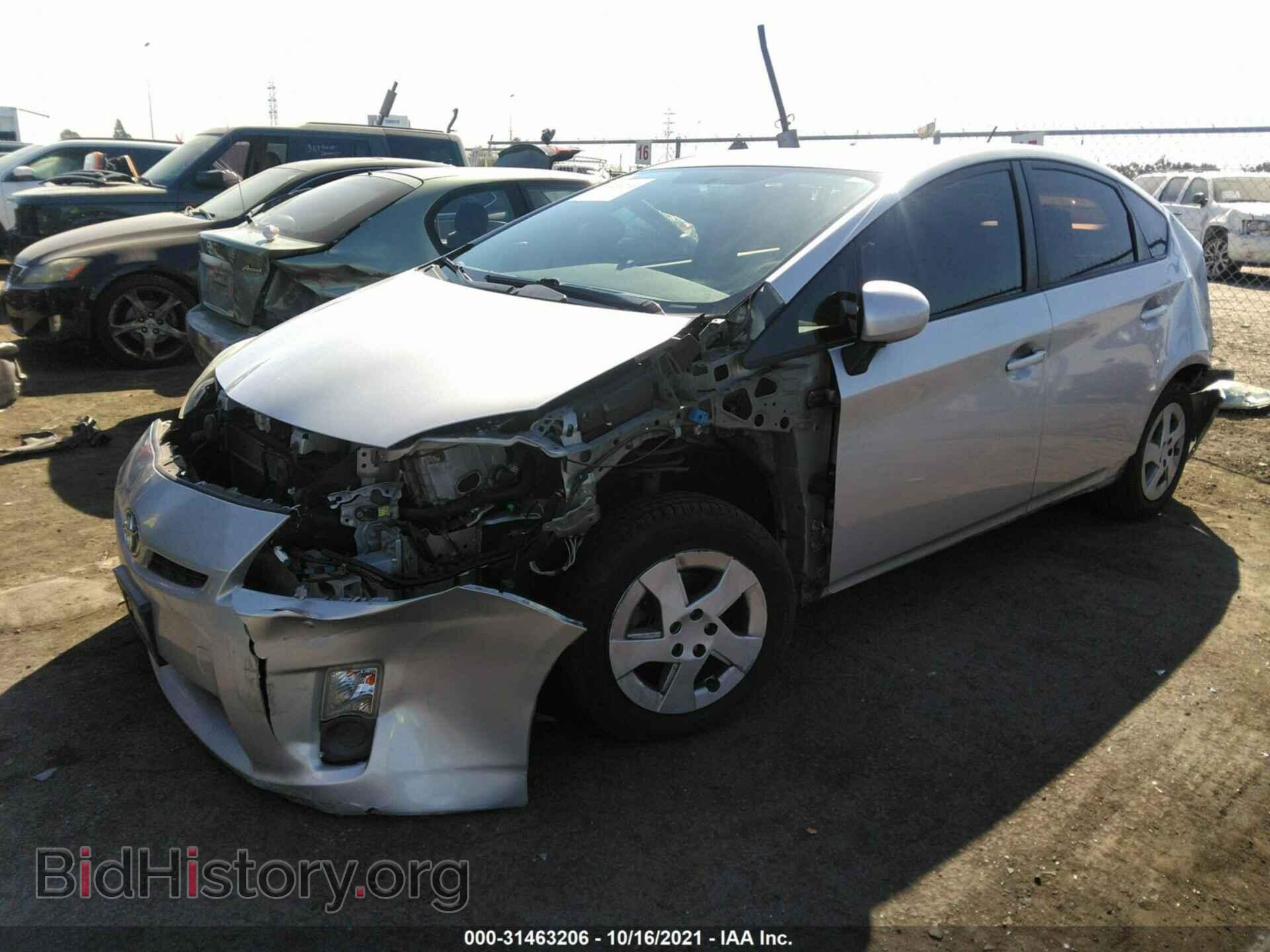 2011 TOYOTA PRIUS - VIN: JTDKN3DU6B1379110 - Фото 2