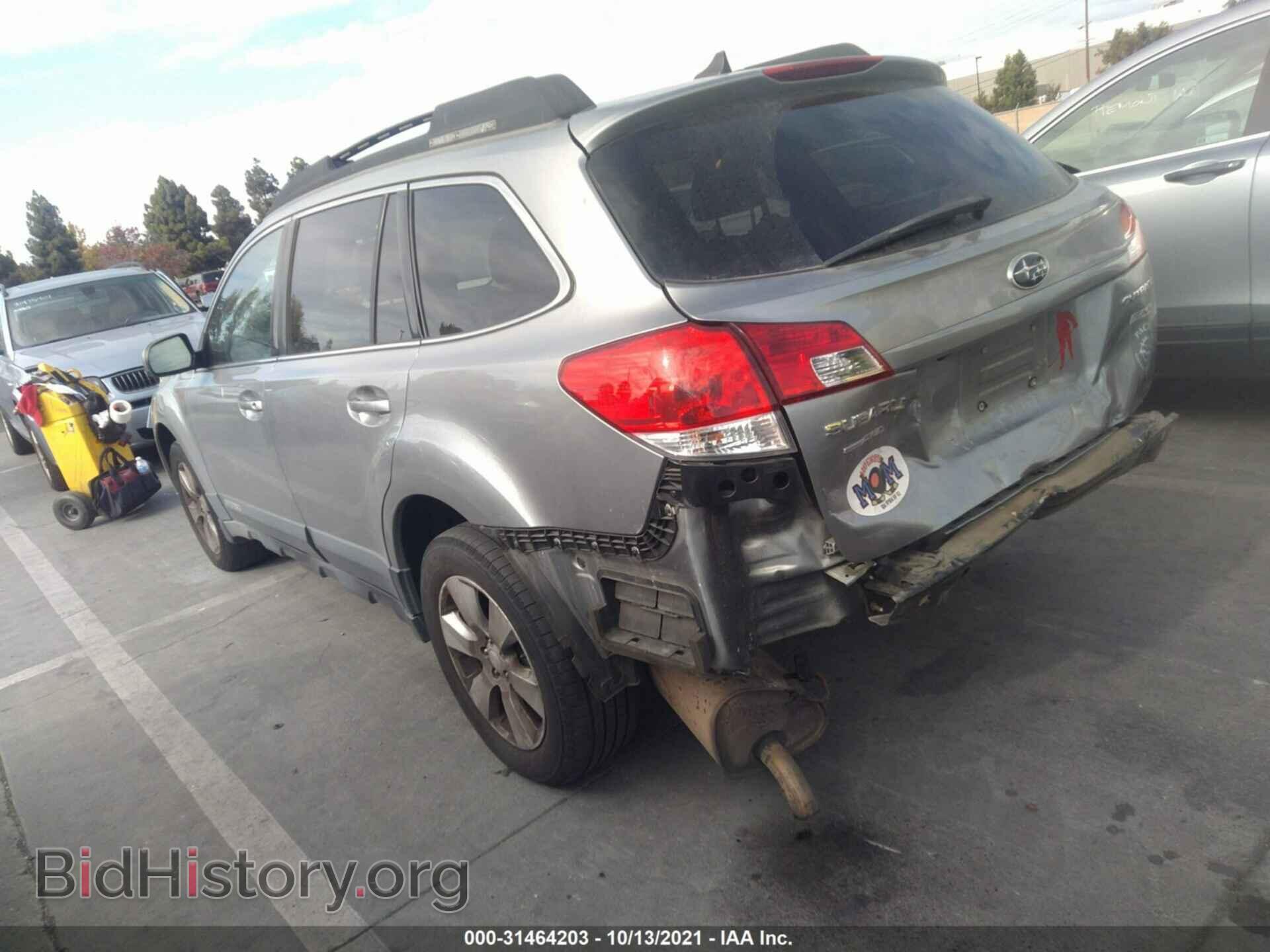 2011 SUBARU OUTBACK - VIN: 4S4BRBHC7B3347900 - Фото 3