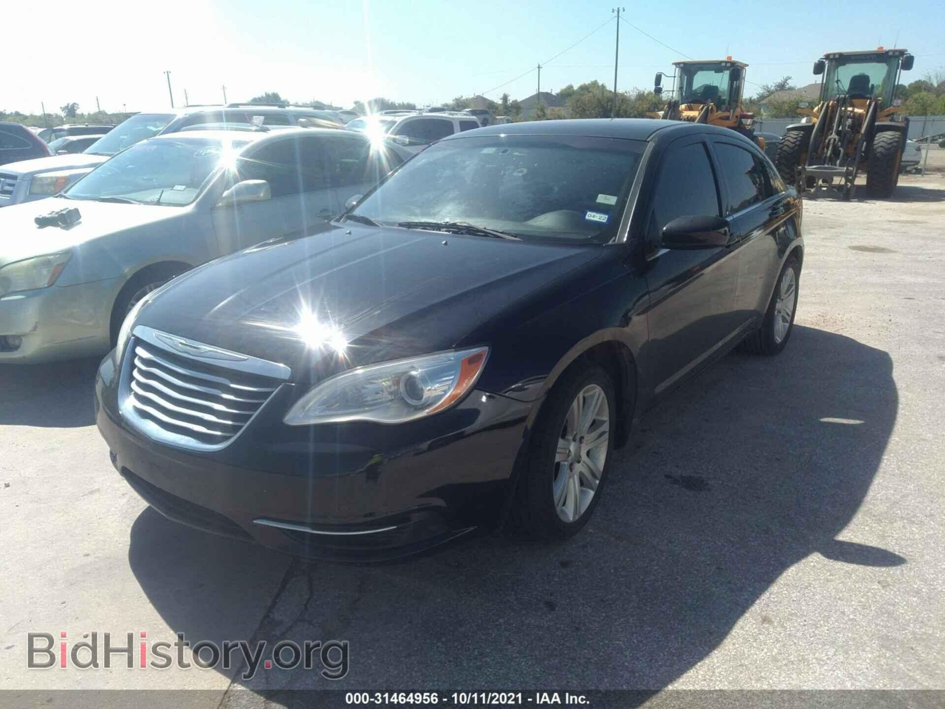 2014 CHRYSLER 200 - VIN: 1C3CCBBB4EN178765 - Фото 2