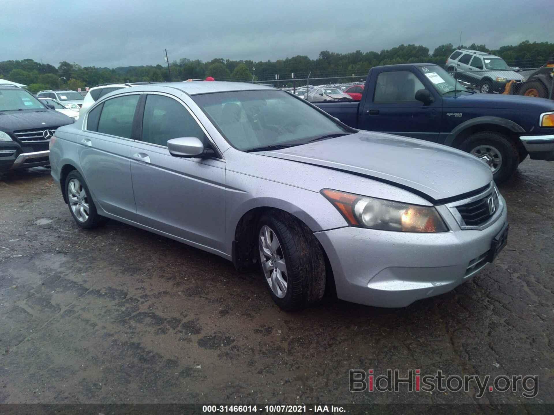 Photo 1HGCP2F3XAA161653 - HONDA ACCORD SDN 2010