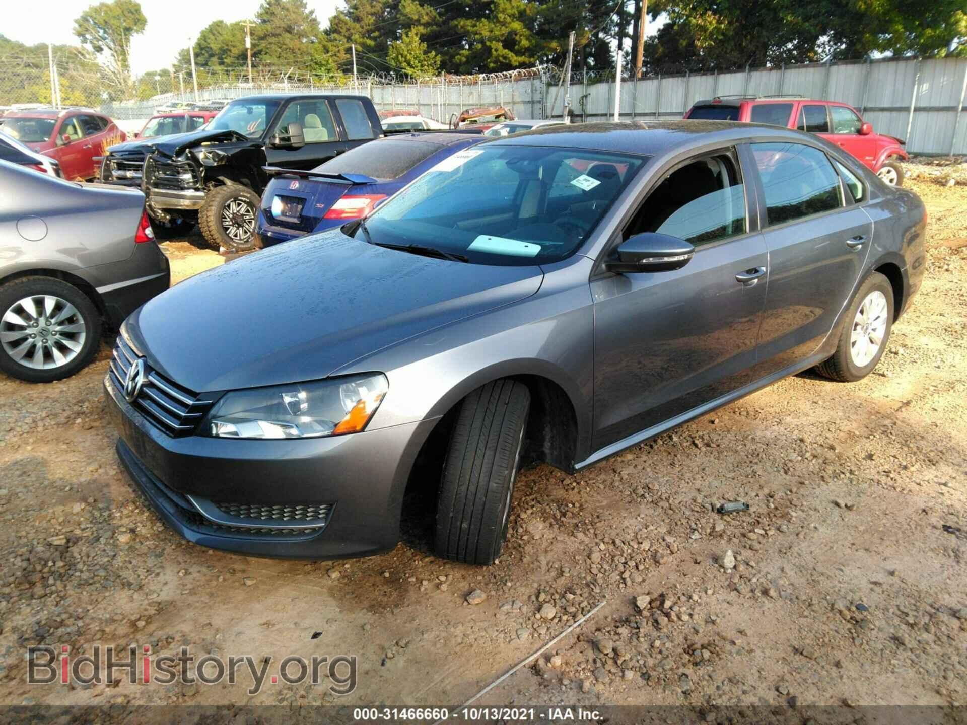 2012 VOLKSWAGEN PASSAT - VIN: 1VWAH7A32CC030082 - Фото 2