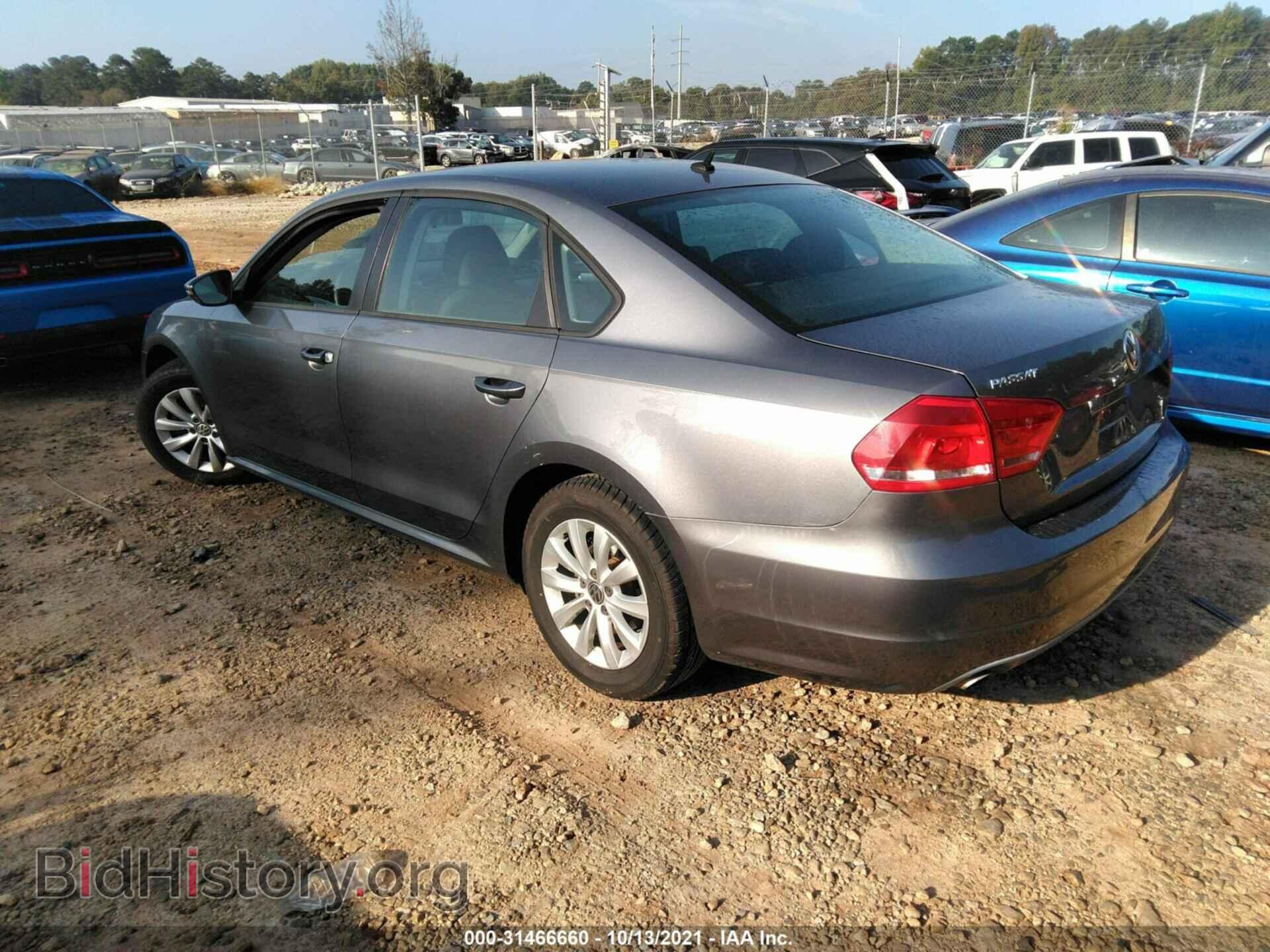 2012 VOLKSWAGEN PASSAT - VIN: 1VWAH7A32CC030082 - Фото 3