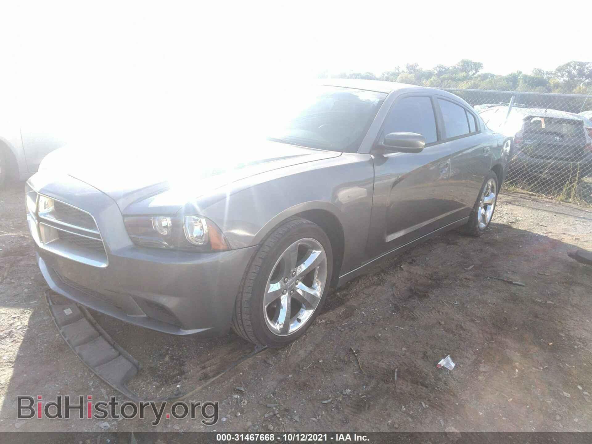 2011 DODGE CHARGER - VIN: 2B3CL3CG1BH590465 - Фото 2