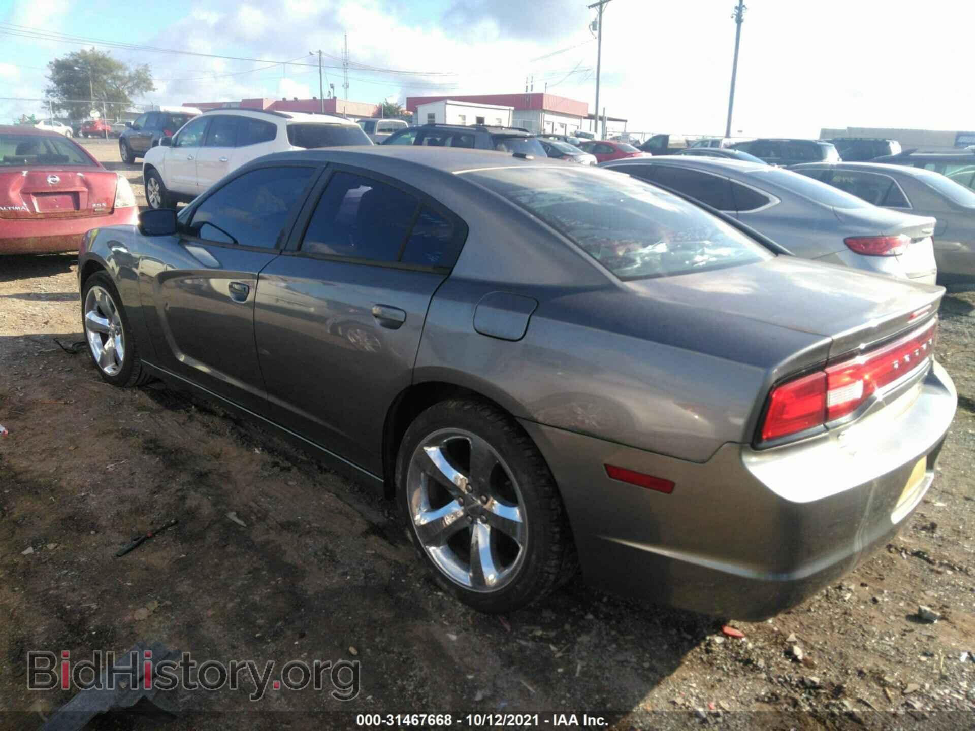 2011 DODGE CHARGER - VIN: 2B3CL3CG1BH590465 - Фото 3
