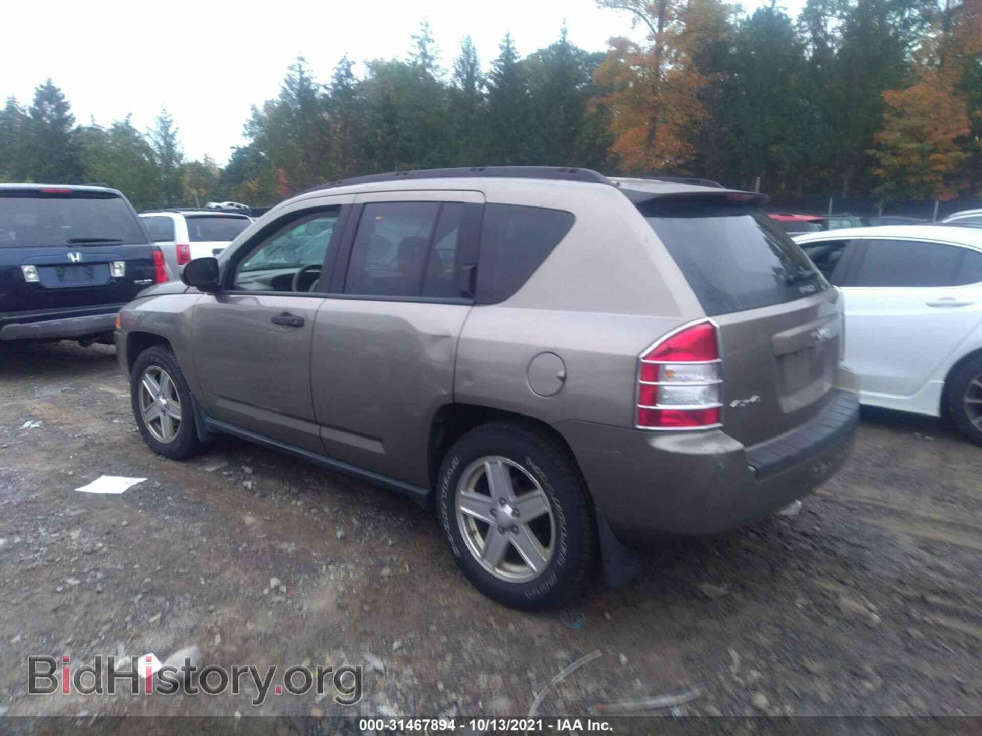 2007 JEEP COMPASS - VIN: 1J8FF47W37D241217 - Фото 3