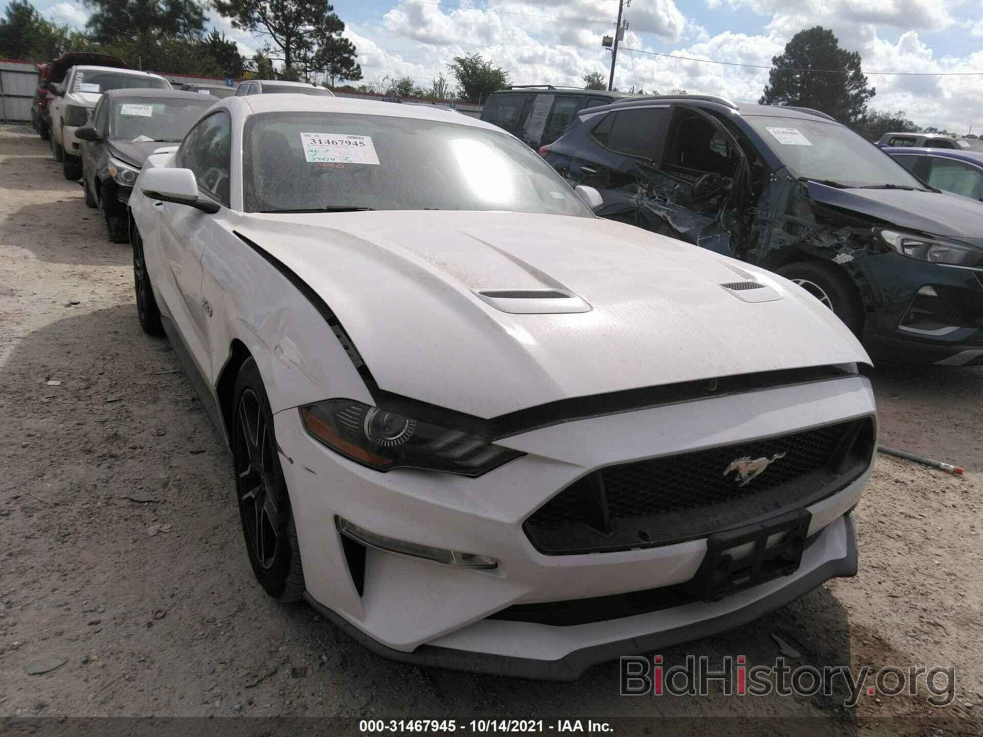 Photo 1FA6P8CFXL5111687 - FORD MUSTANG 2020