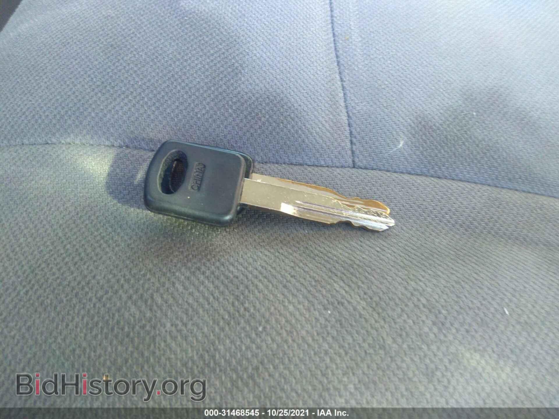 2010 FORD ECONOLINE CARGO VAN - VIN: 1FTNE2EW5ADA72127 - Фото 11