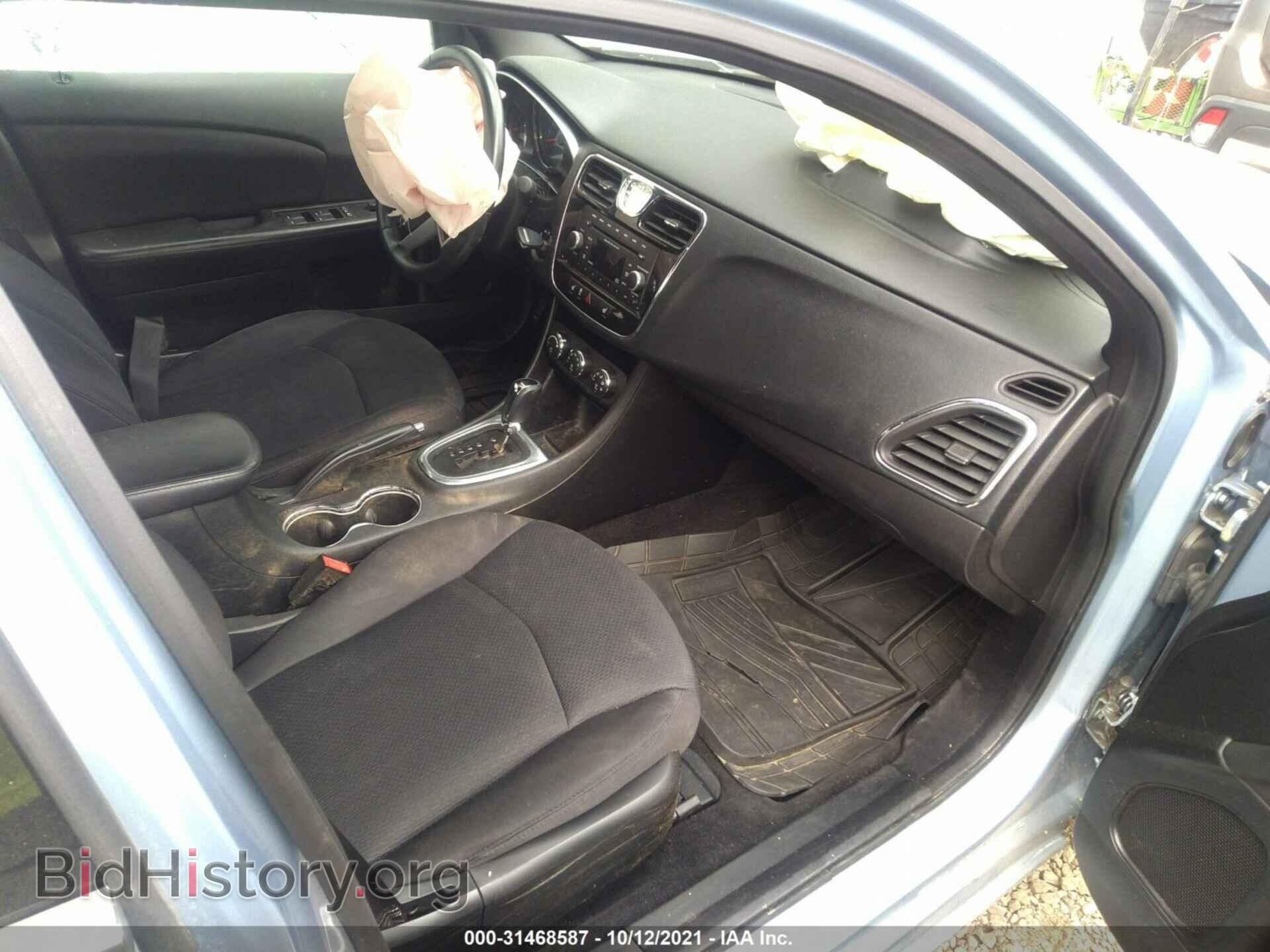 2013 CHRYSLER 200 - VIN: 1C3CCBBB3DN618876 - Фото 5