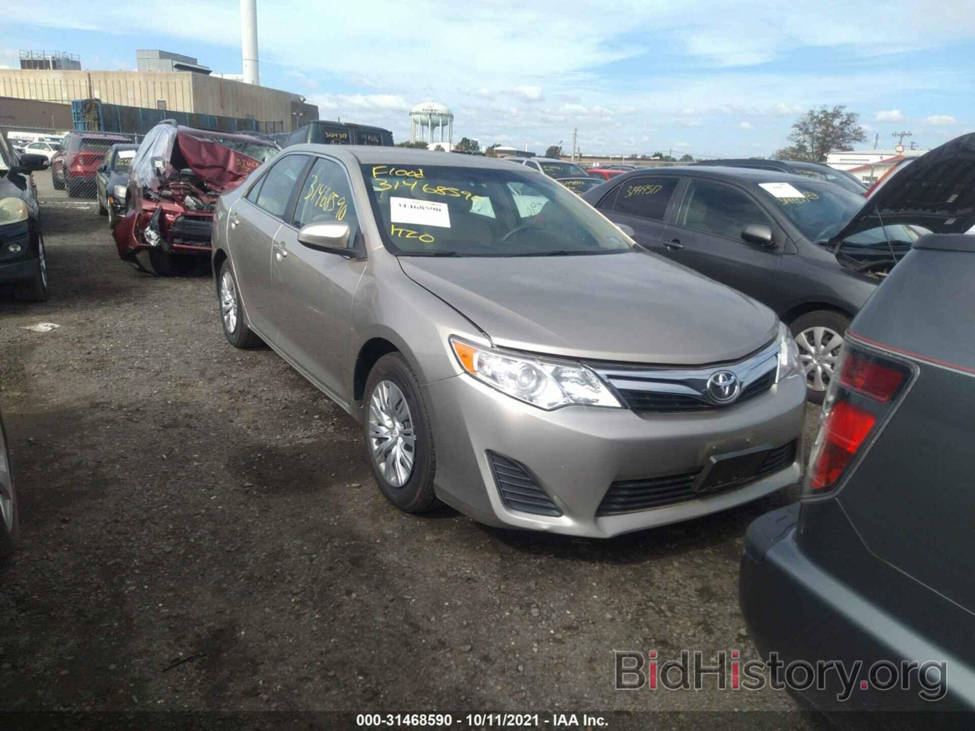 Photo 4T4BF1FK2ER349300 - TOYOTA CAMRY 2014