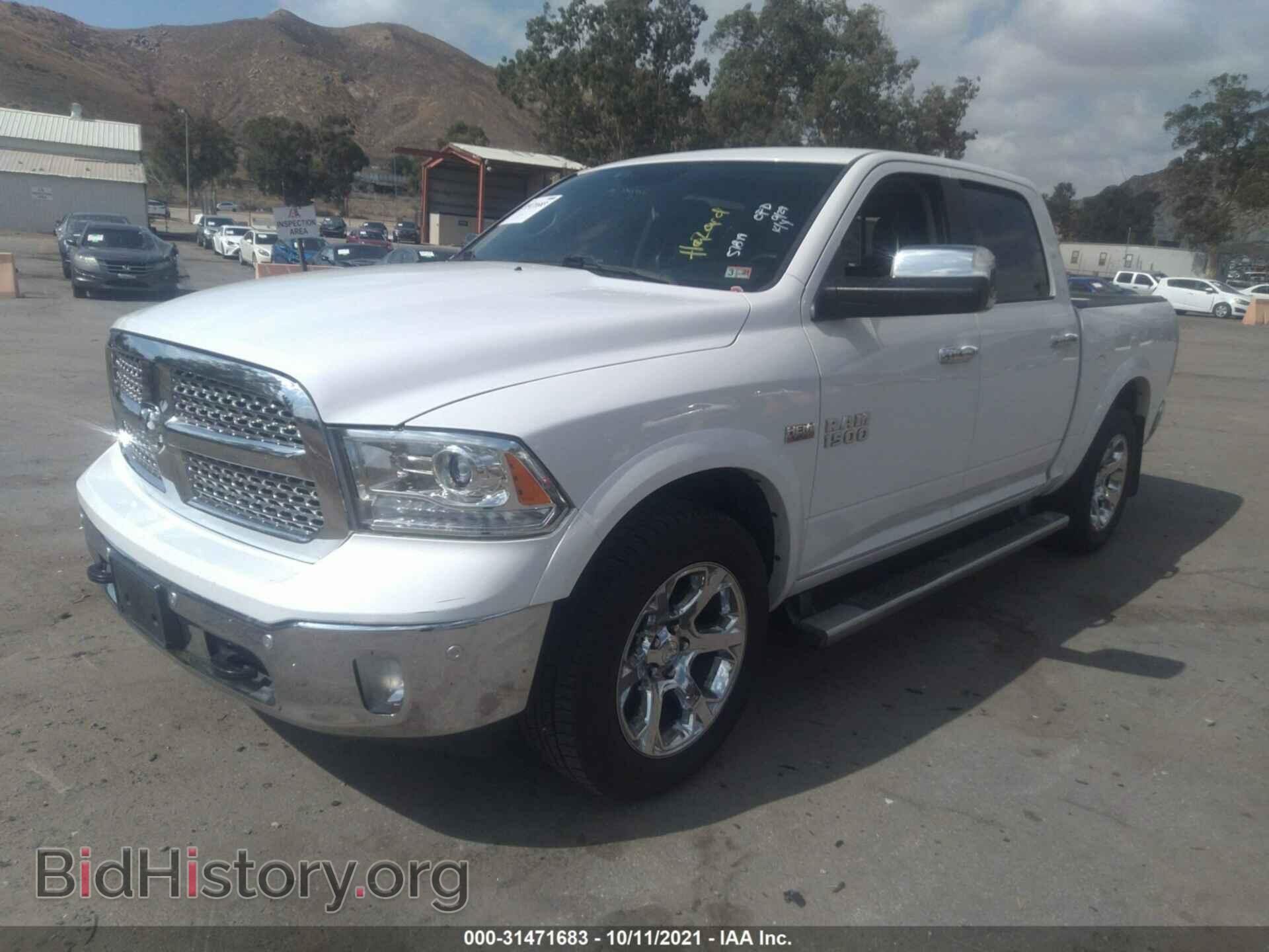 2017 RAM 1500 - VIN: 1C6RR6NT4HS657846 - Photo 2