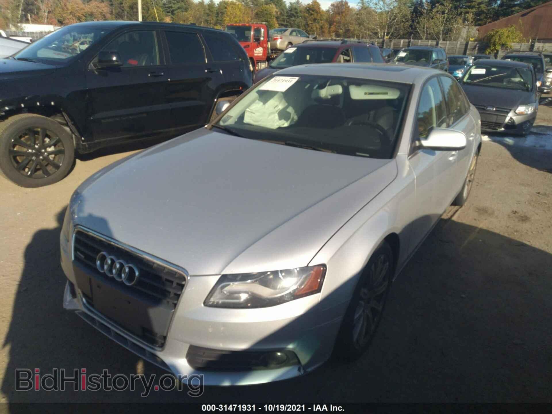 2011 AUDI A4 - VIN: WAUHFAFLXBN038105 - Фото 2